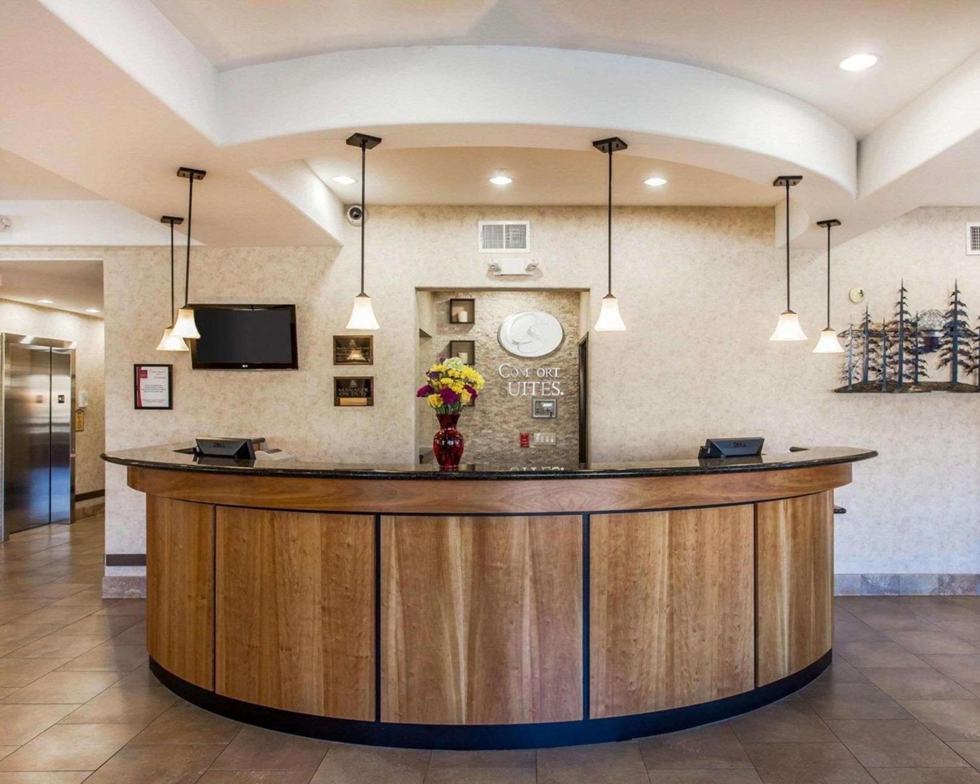 Comfort Suites Wenatchee Leavenworth photo 7