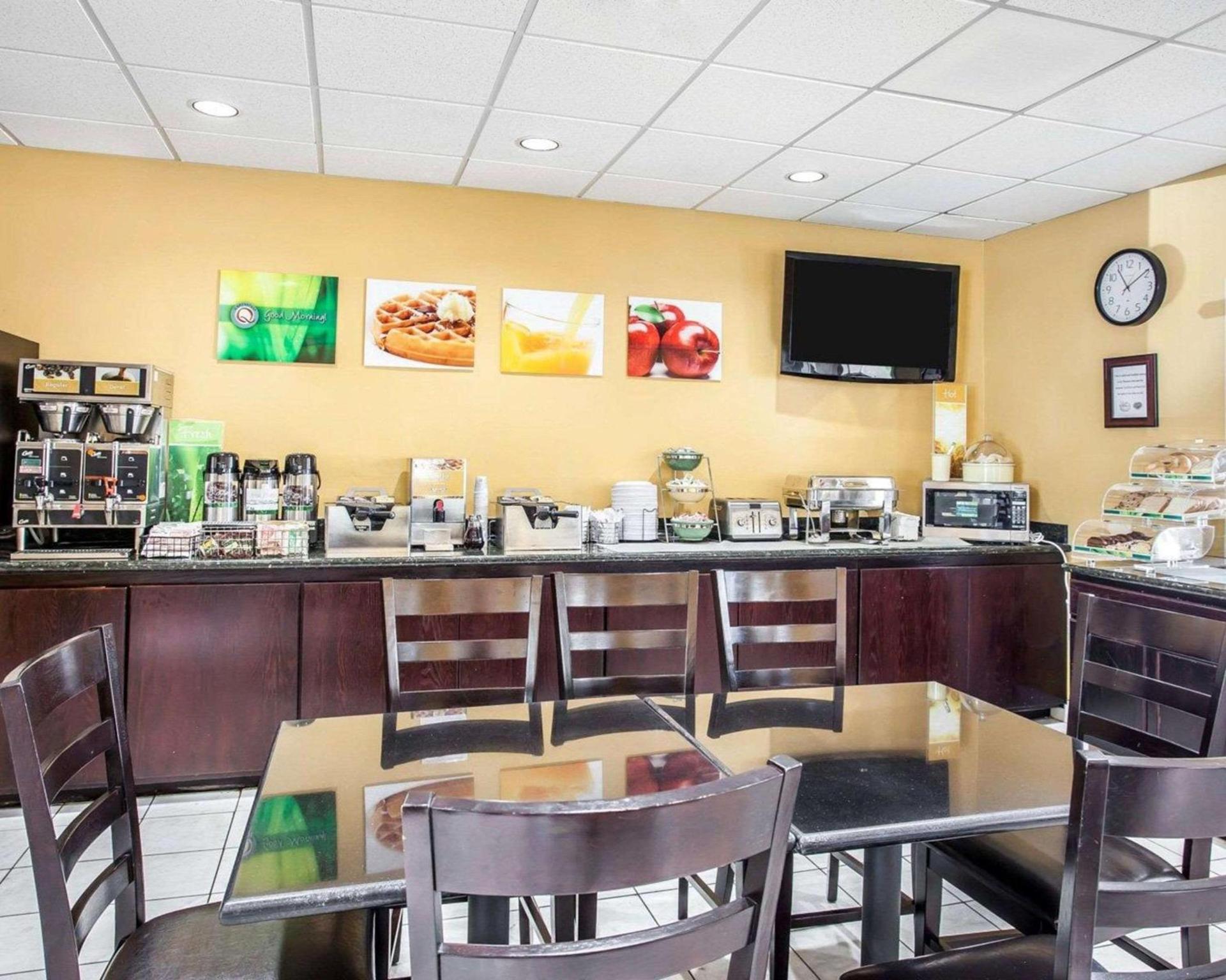 Quality Inn Grand Suites Bellingham photo 52