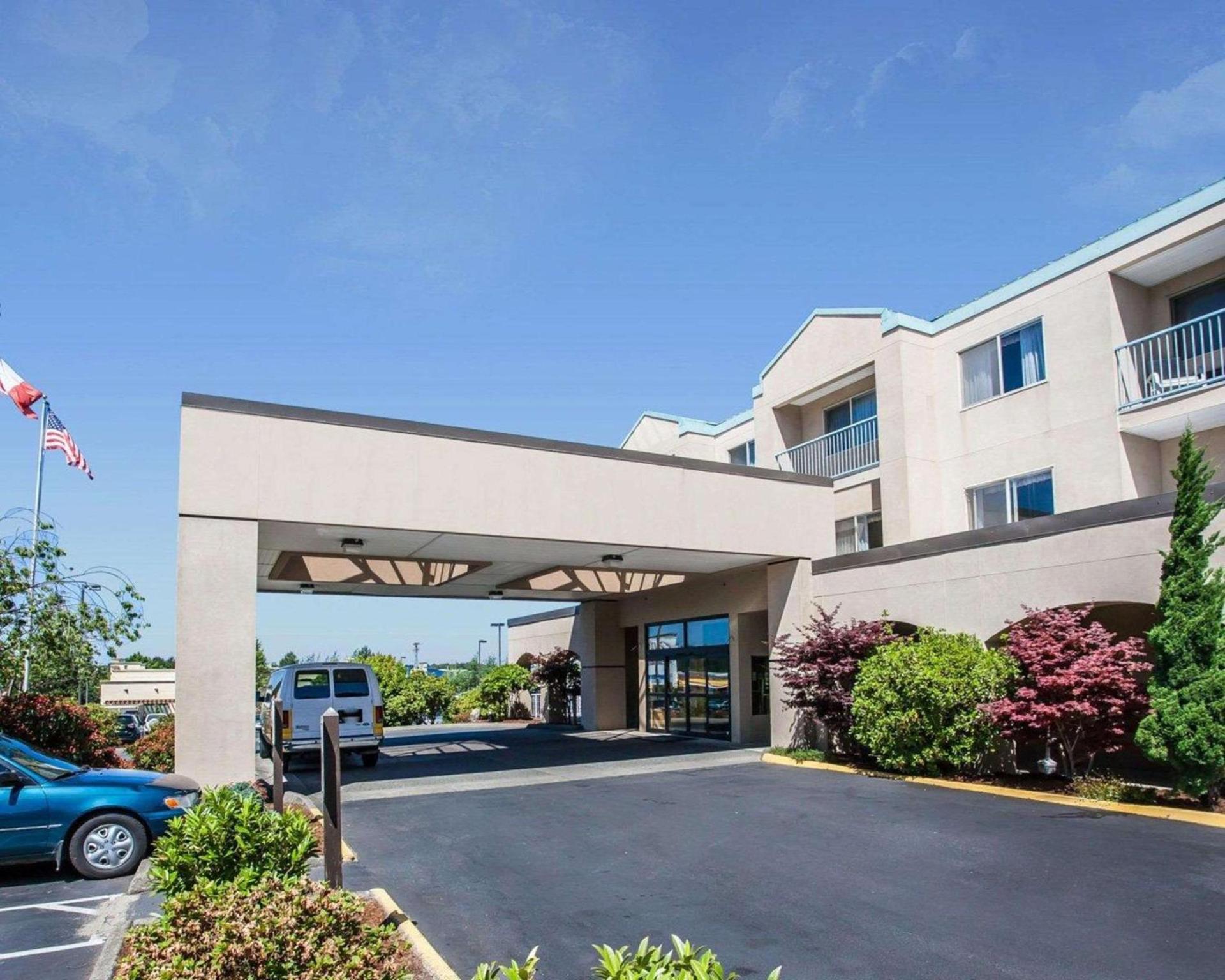 Quality Inn Grand Suites Bellingham photo 1