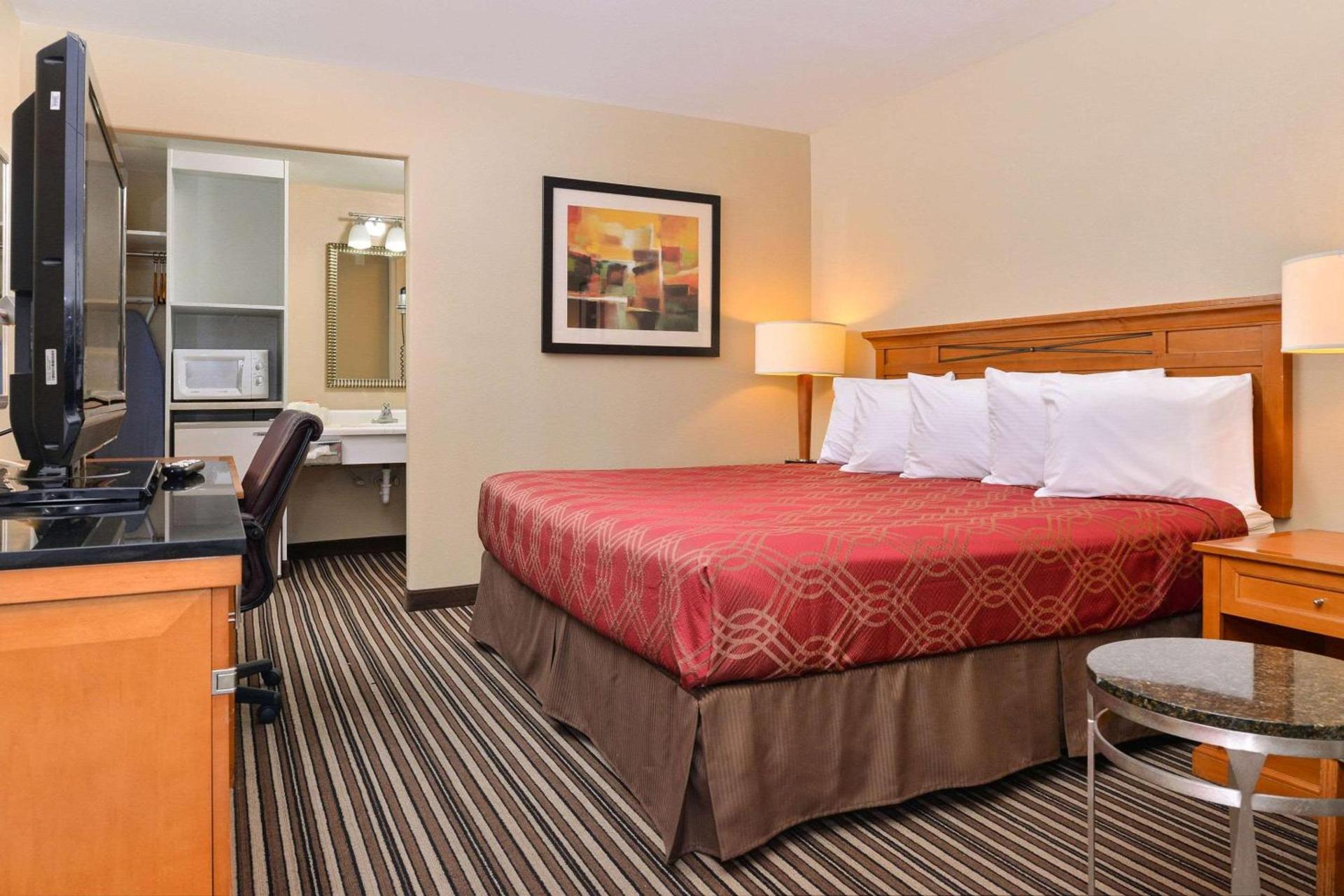 Econo Lodge Kennewick Tri-Cities photo 15