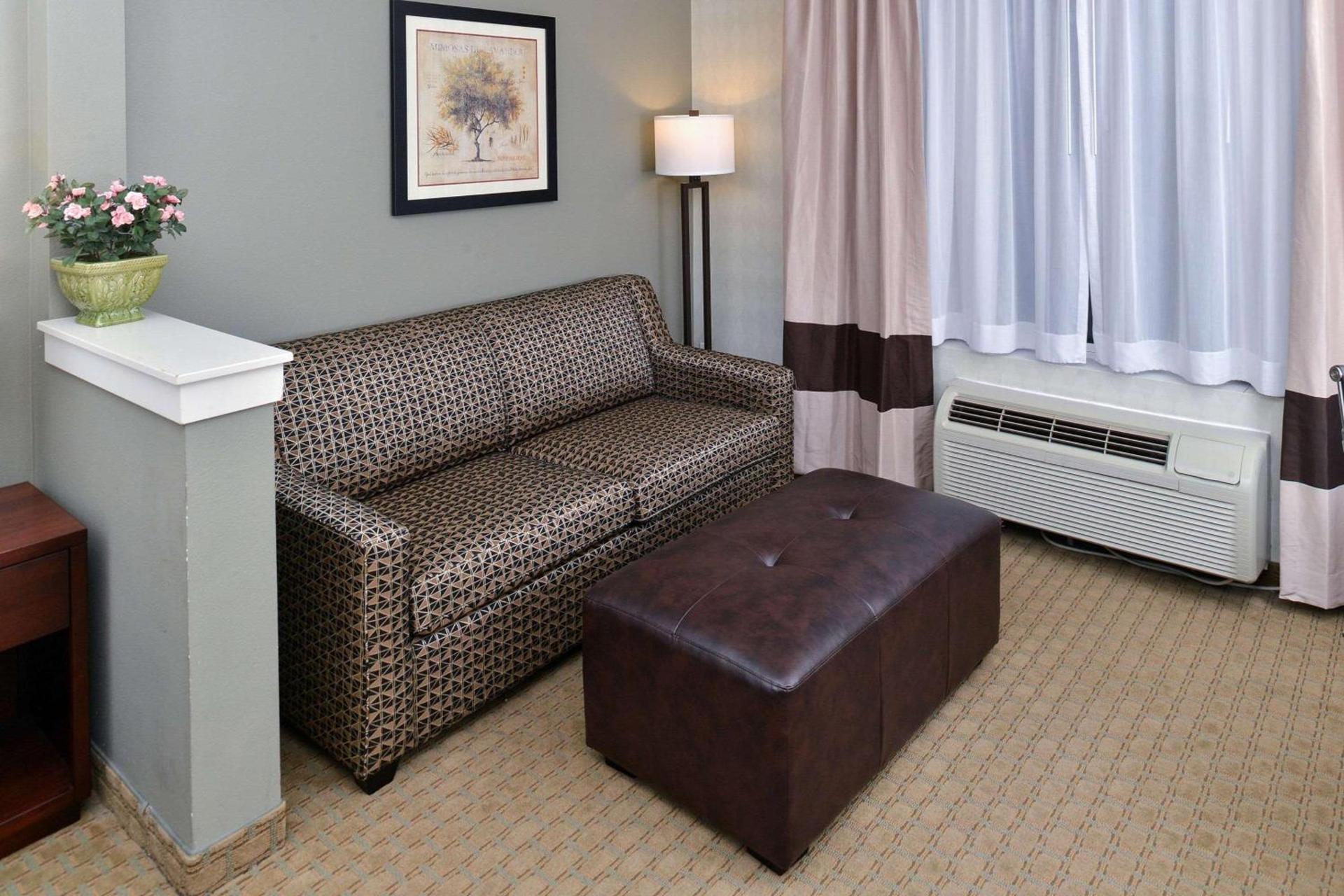 Comfort Suites Airport Tukwila Seattle photo 9
