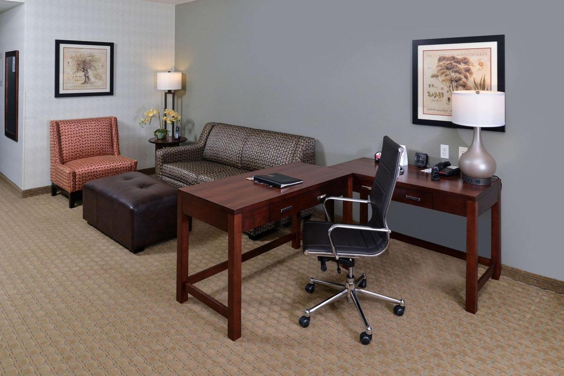 Comfort Suites Airport Tukwila Seattle photo 8