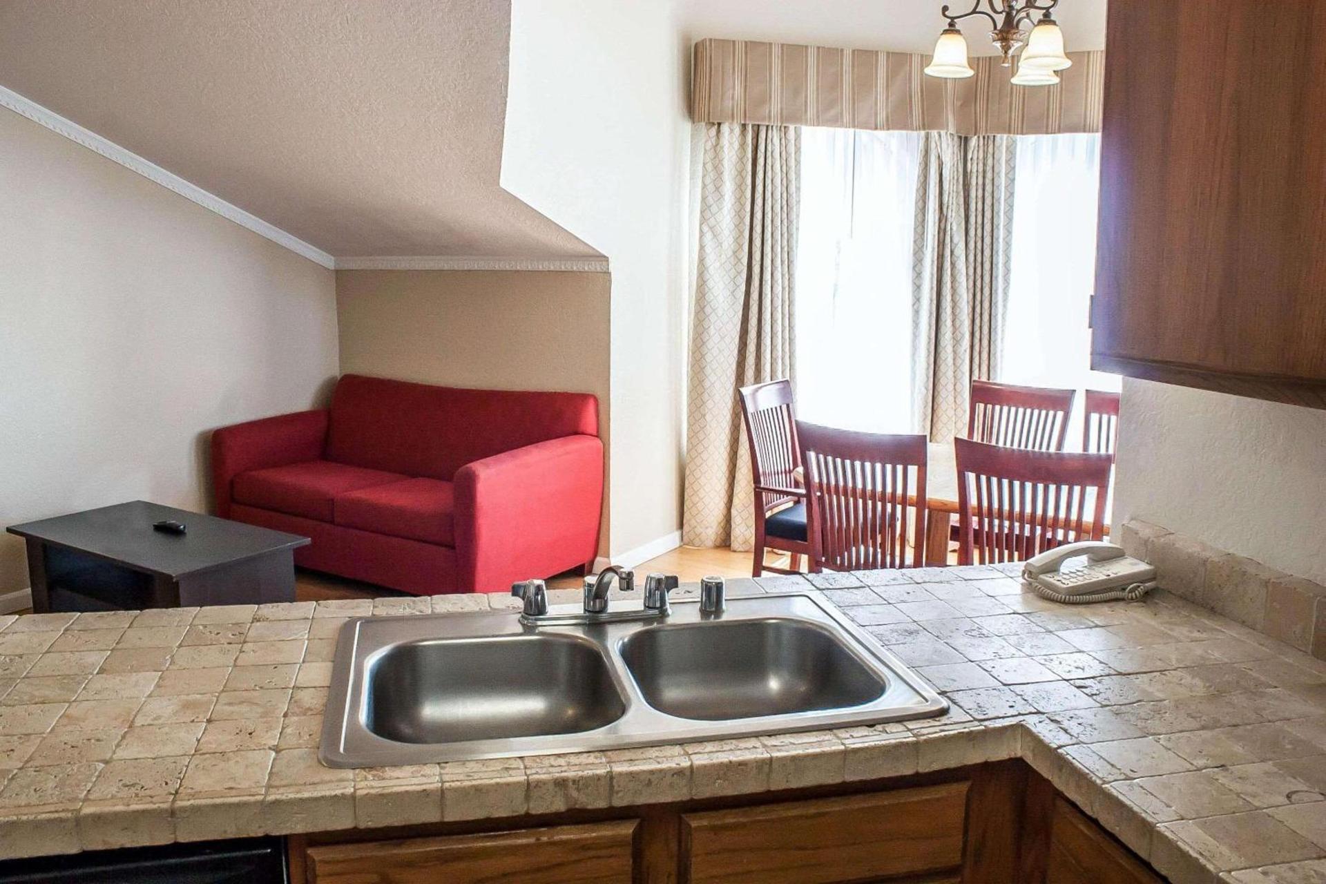 Quality Inn & Suites Fife Seattle photo 14