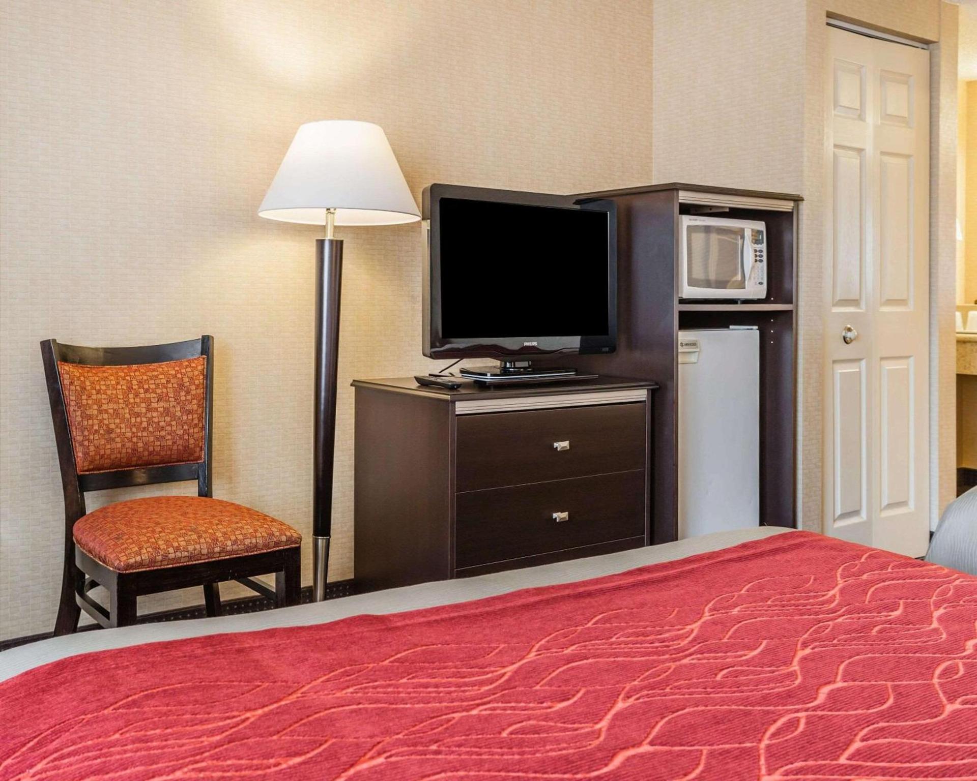 Comfort Inn On the Bay photo 10
