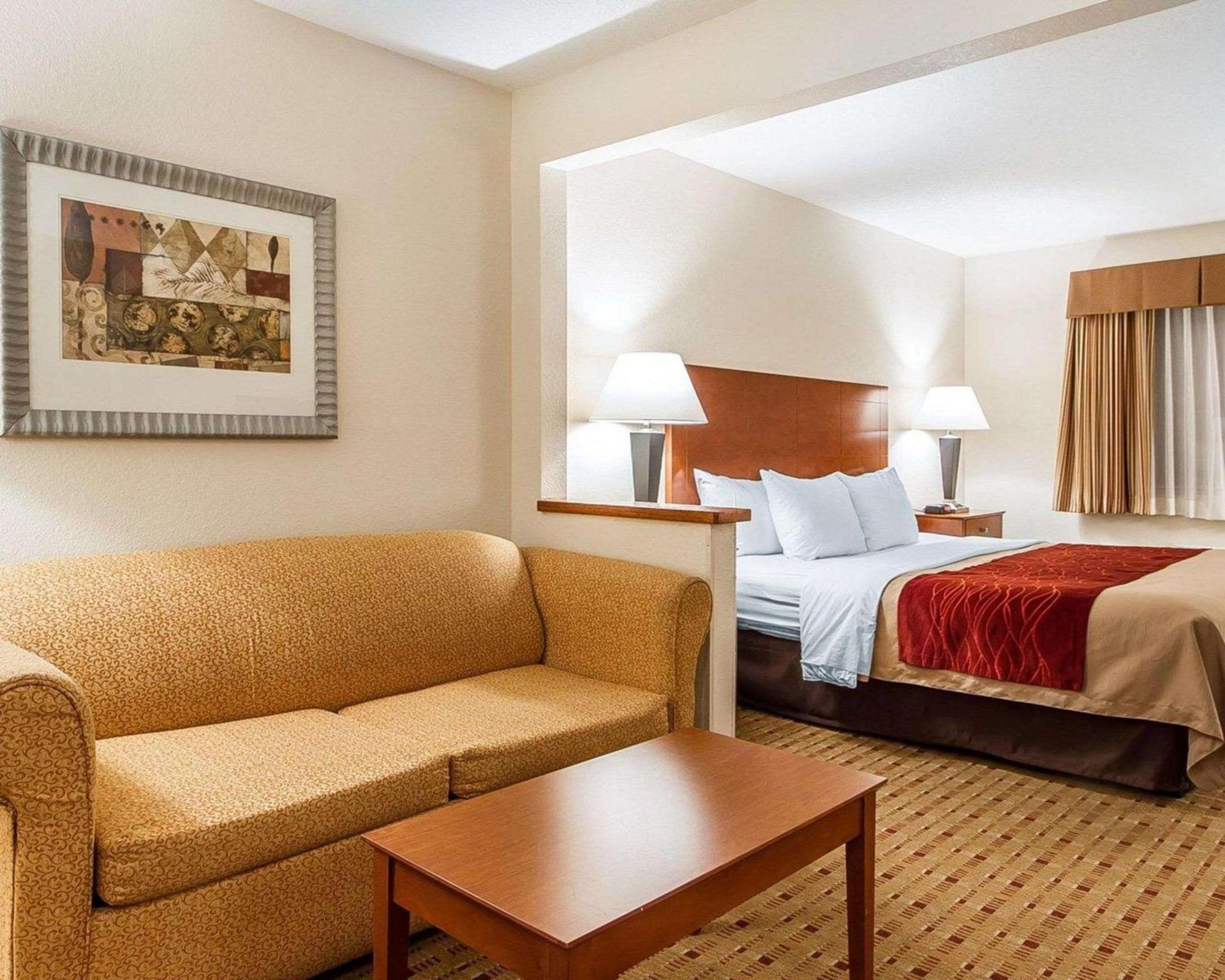 Quality Inn & Suites Eau Claire University Area photo 37