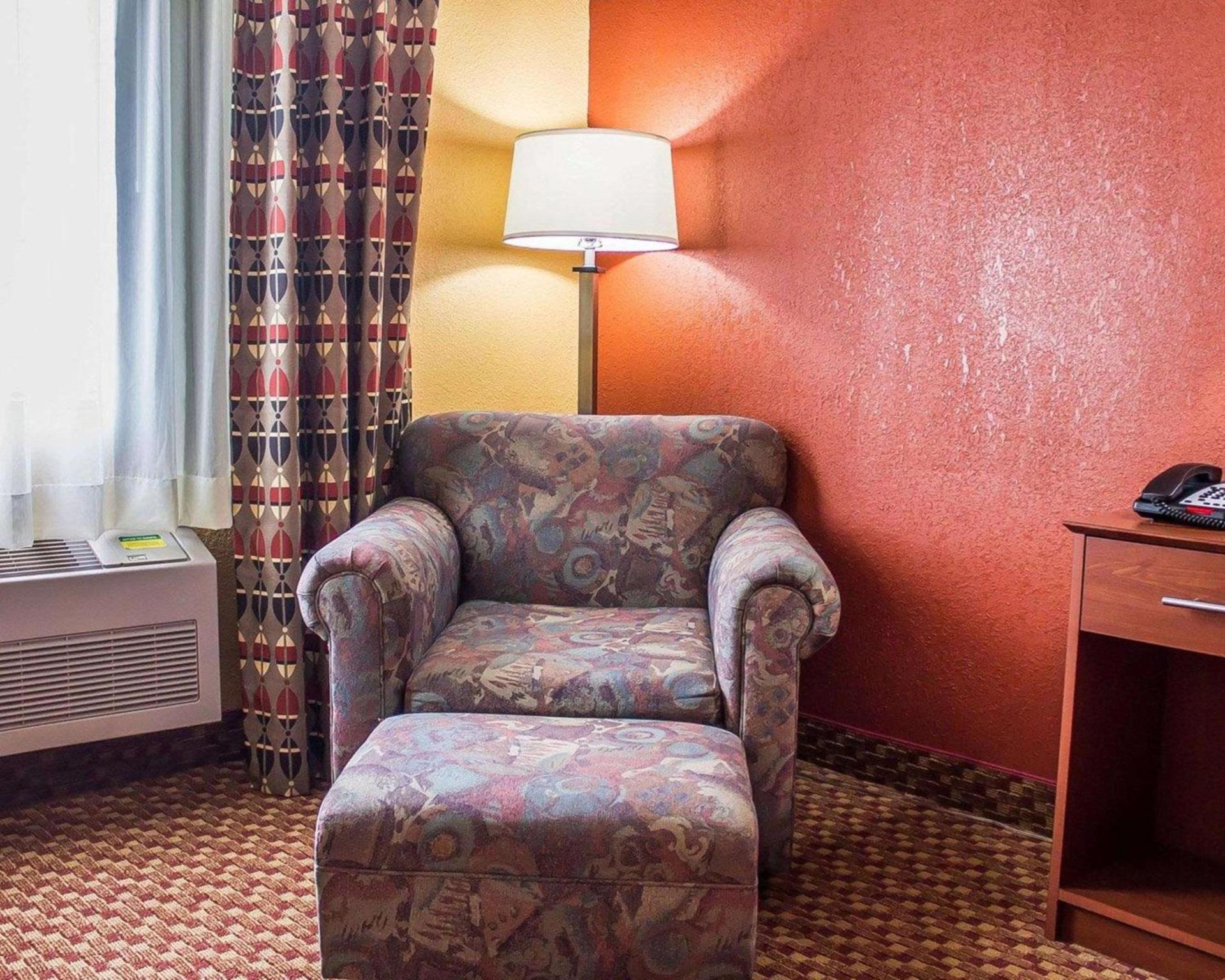 Quality Inn Manitowoc photo 14