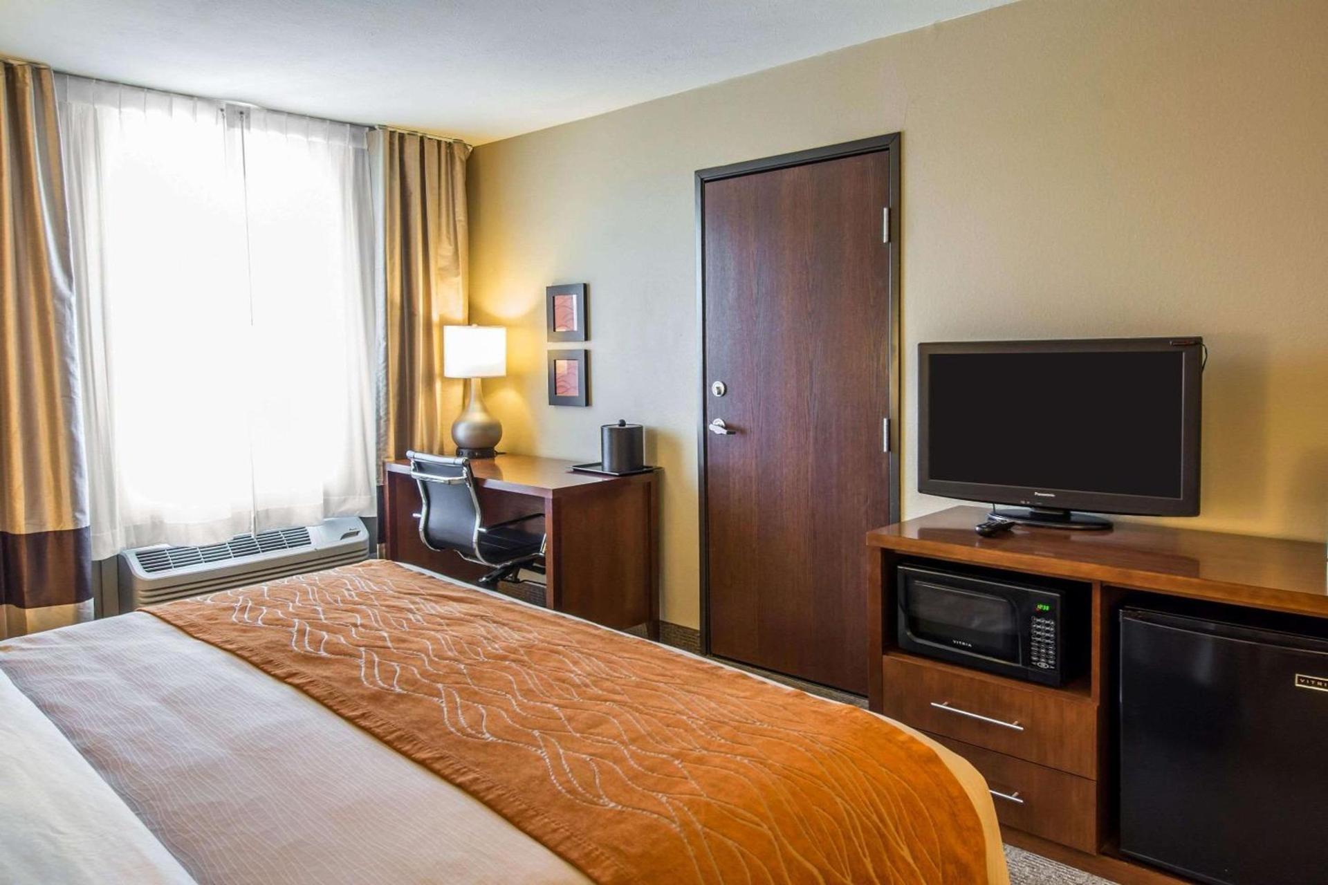 Comfort Inn & Suites Spokane Valley Central photo 12