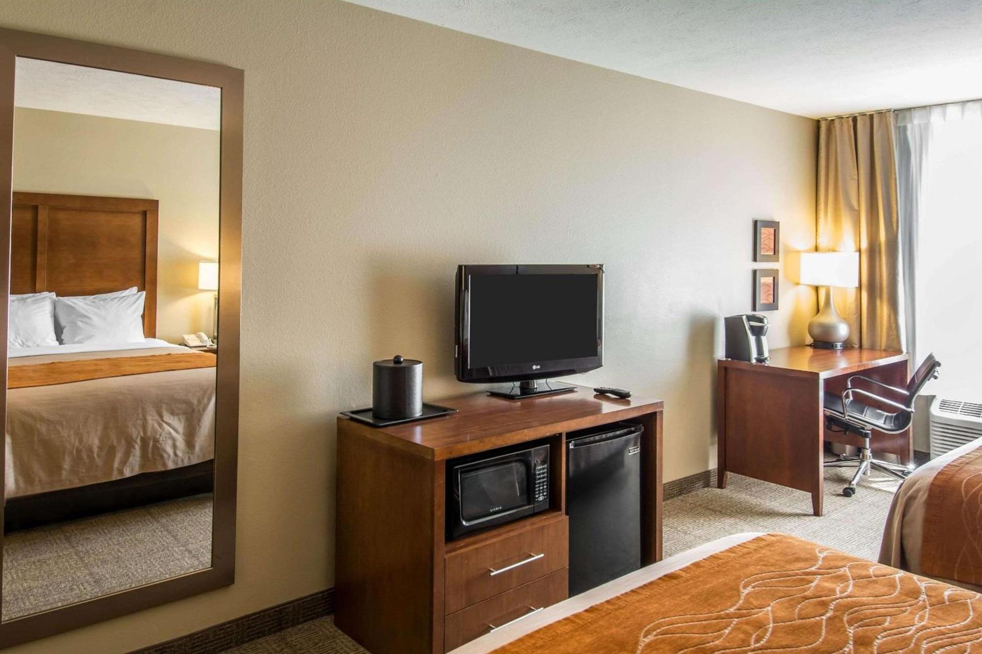 Comfort Inn & Suites Spokane Valley Central photo 9