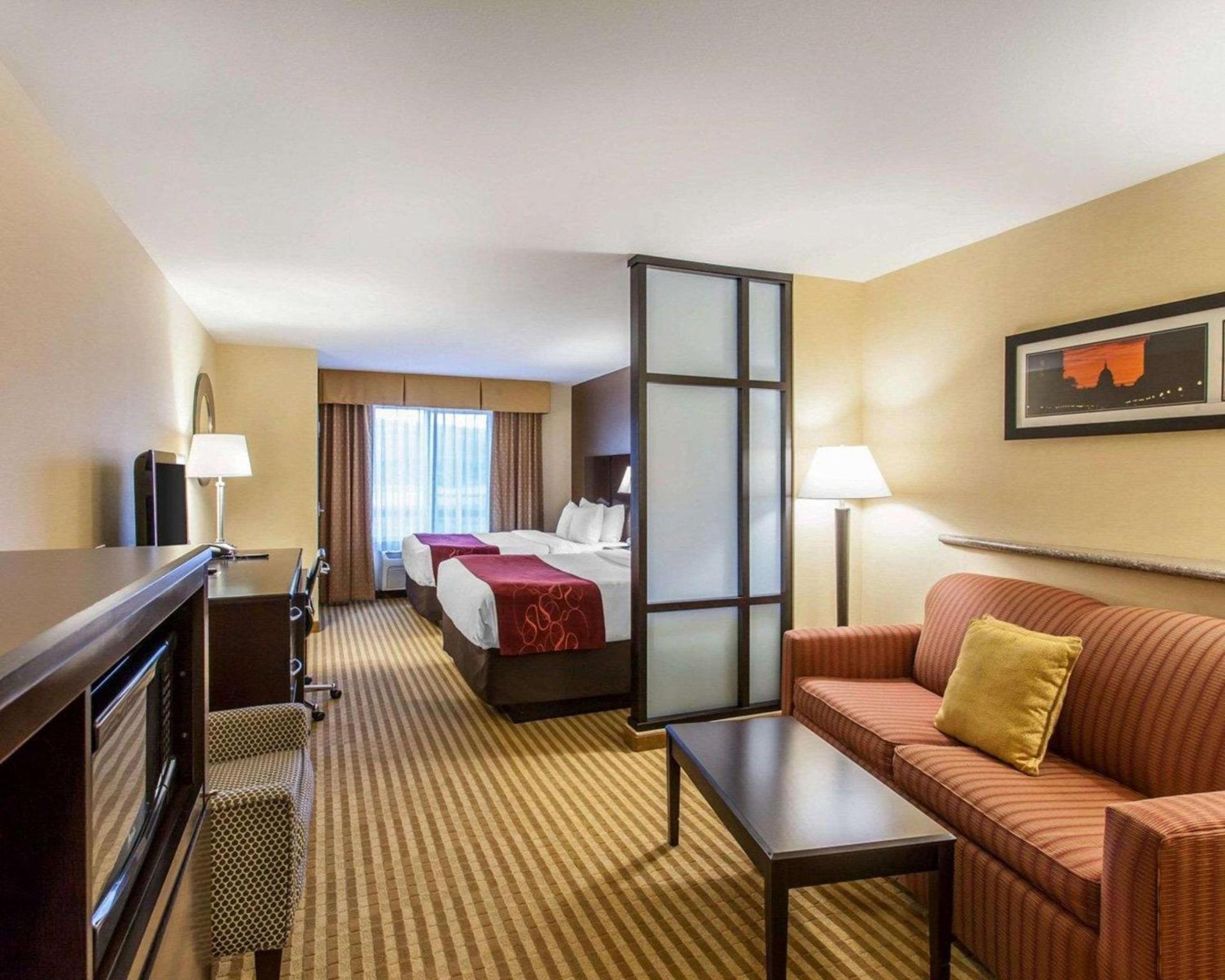 Comfort Suites Wenatchee Leavenworth photo 10