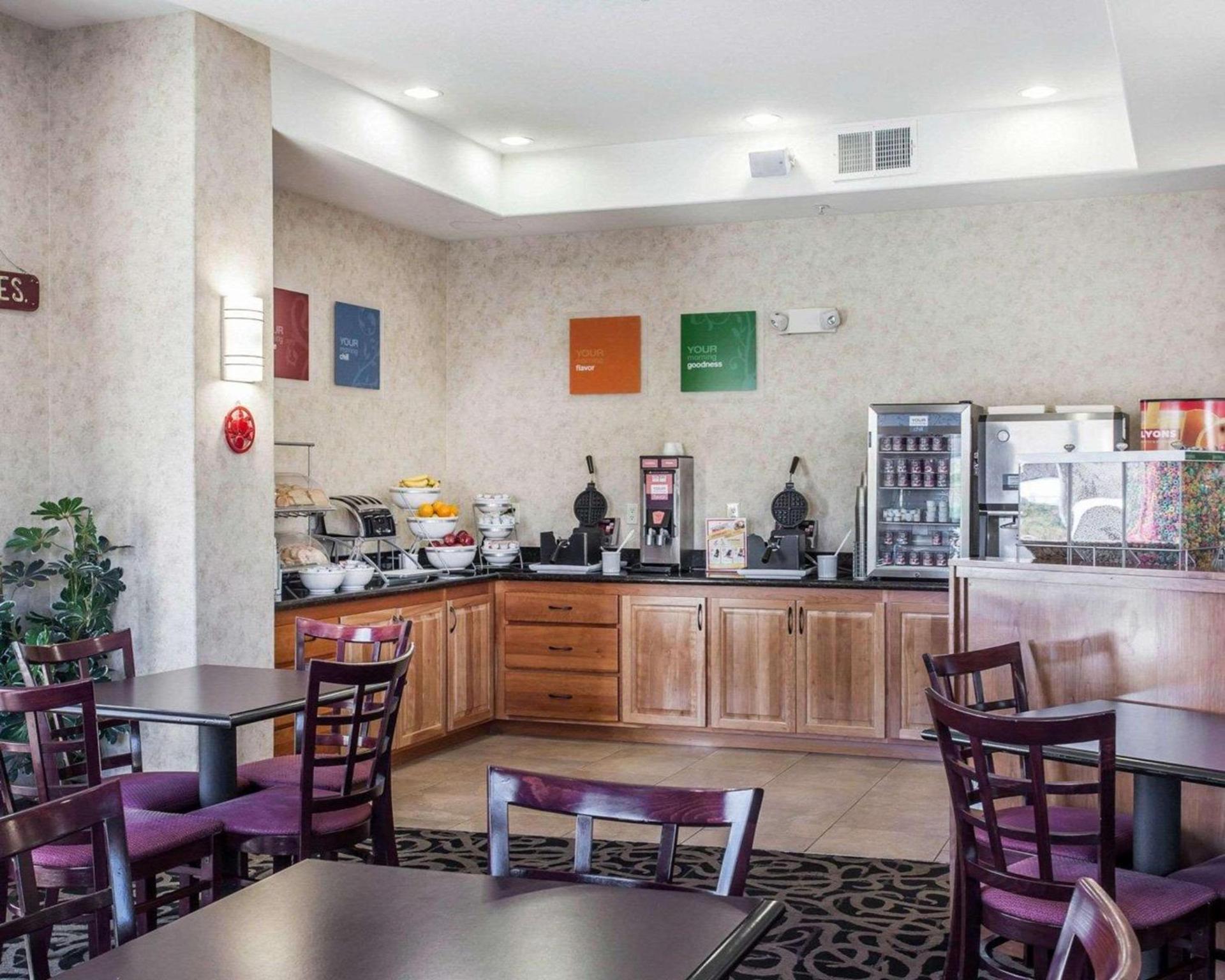 Comfort Suites Wenatchee Leavenworth photo 29
