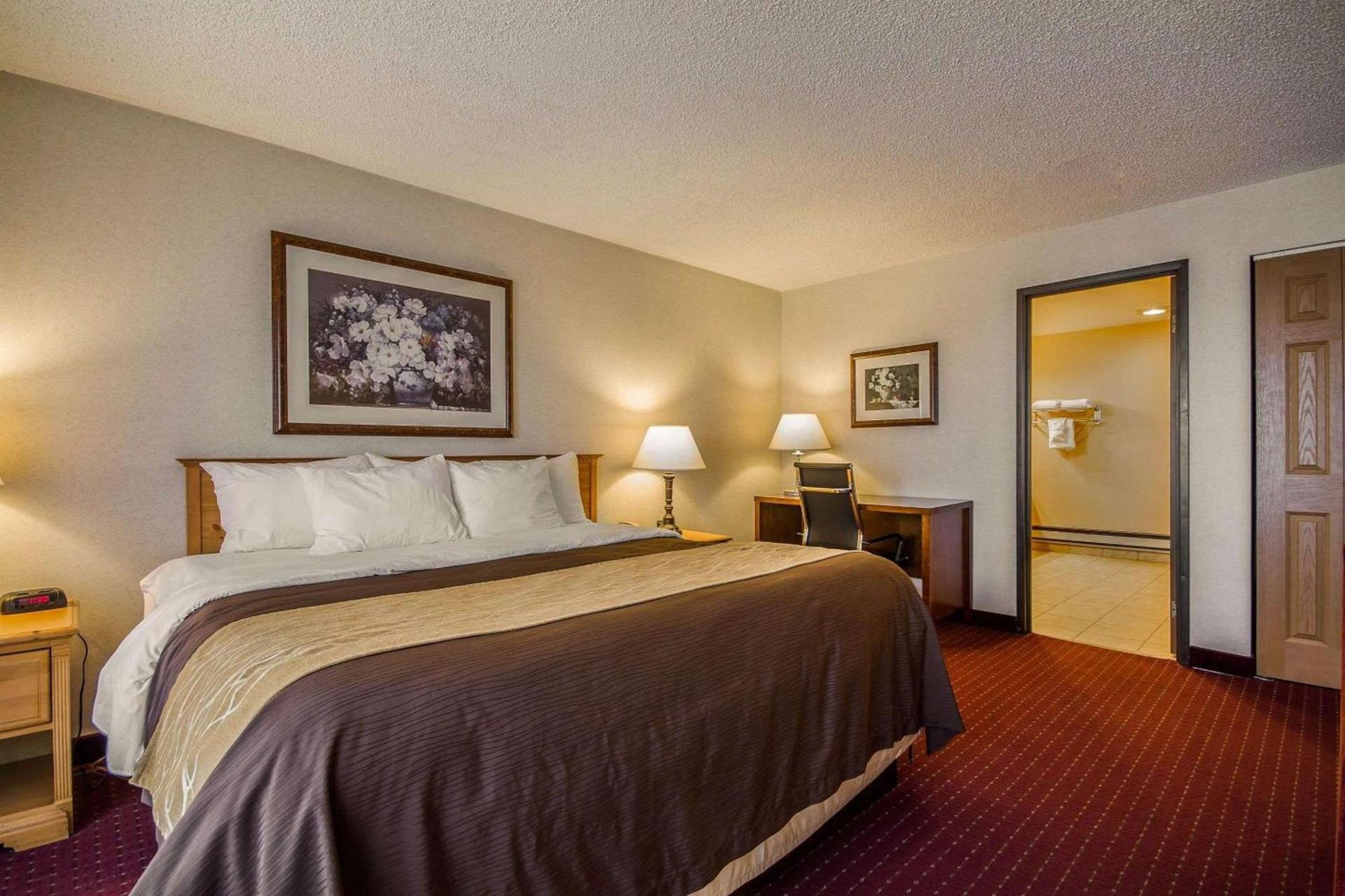 Comfort Inn Fond Du Lac photo 12