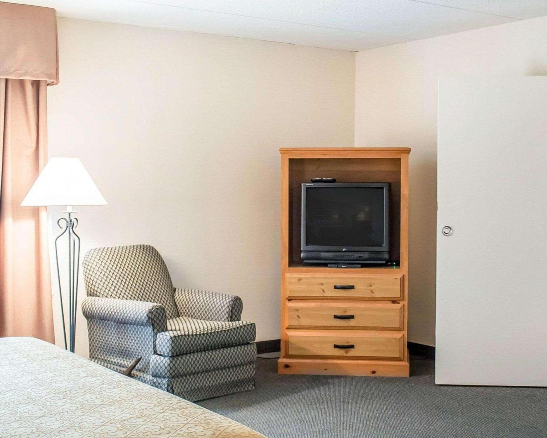 Quality Inn Rhinelander photo 19