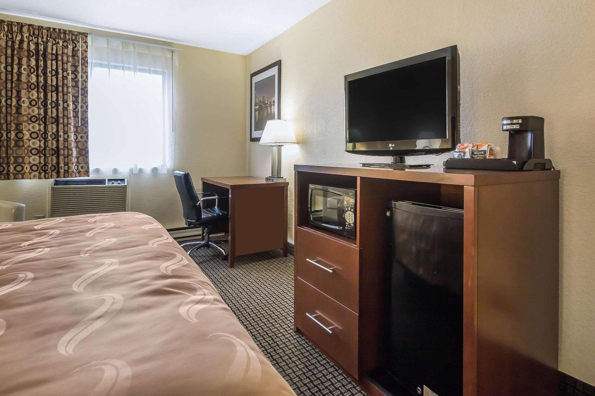 Quality Inn Janesville North photo 9