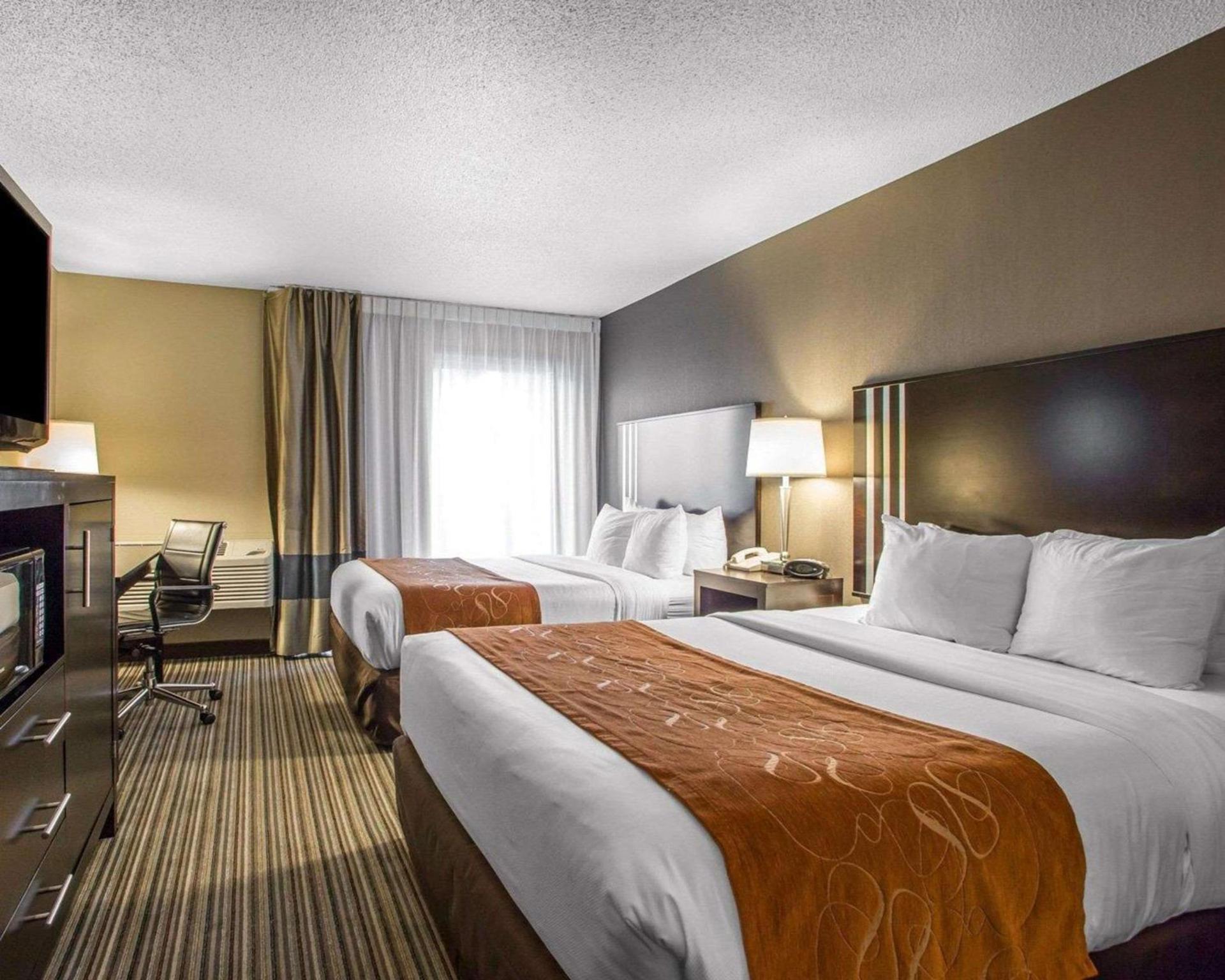 Holiday Inn Express & Suites Hayward by IHG photo 16