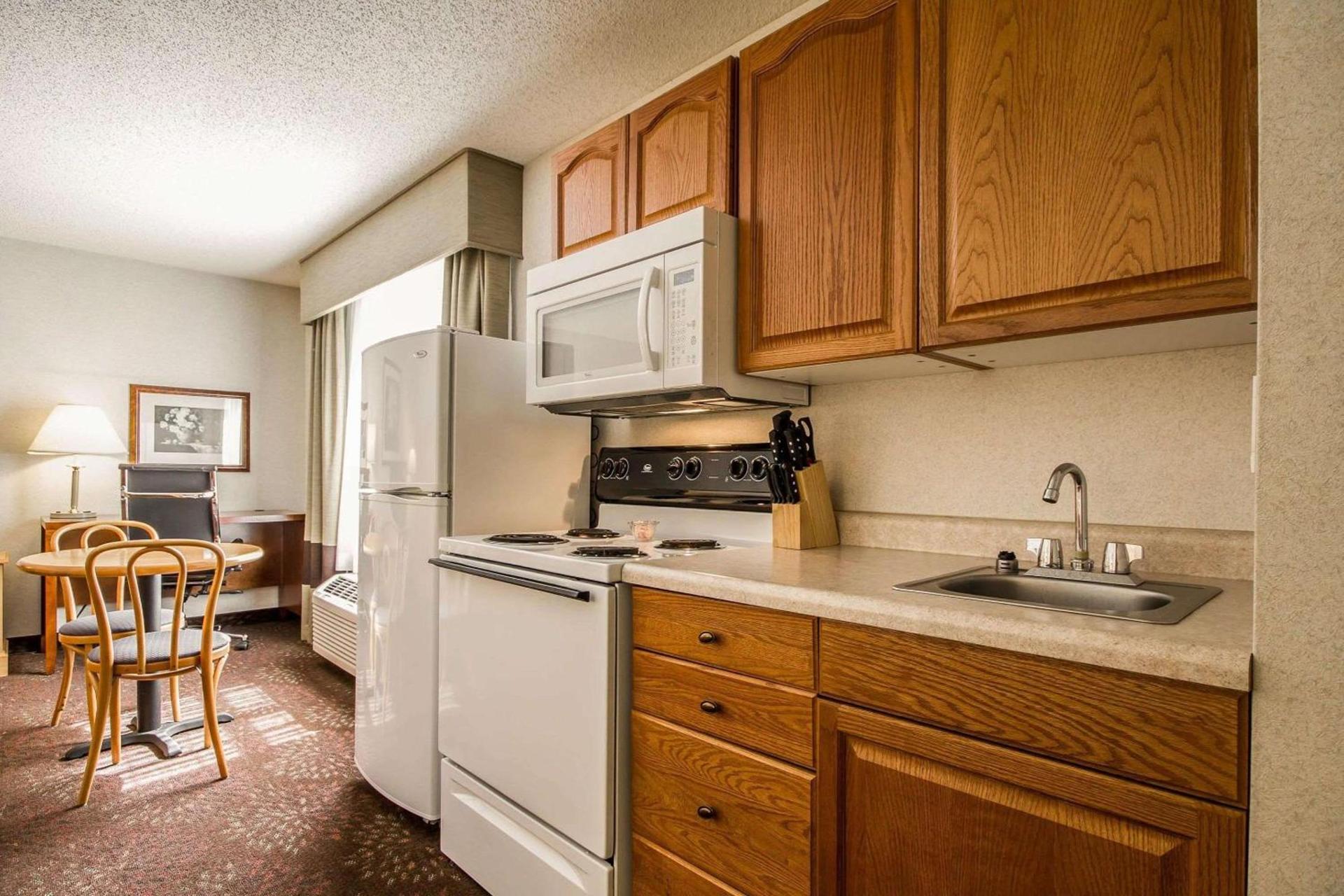 Comfort Inn Fond Du Lac photo 19