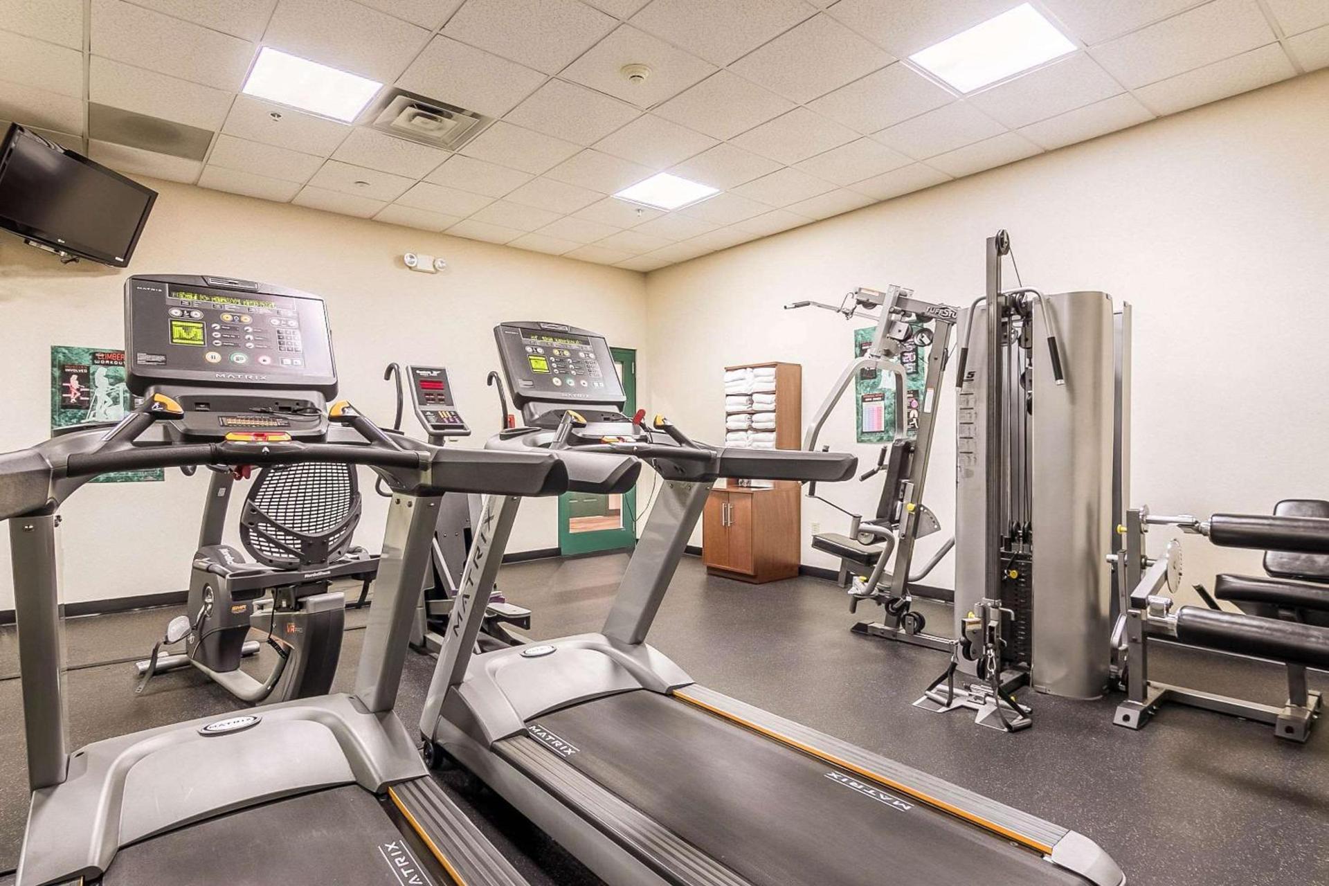 Clarion Suites at the Alliant Energy Center photo 16