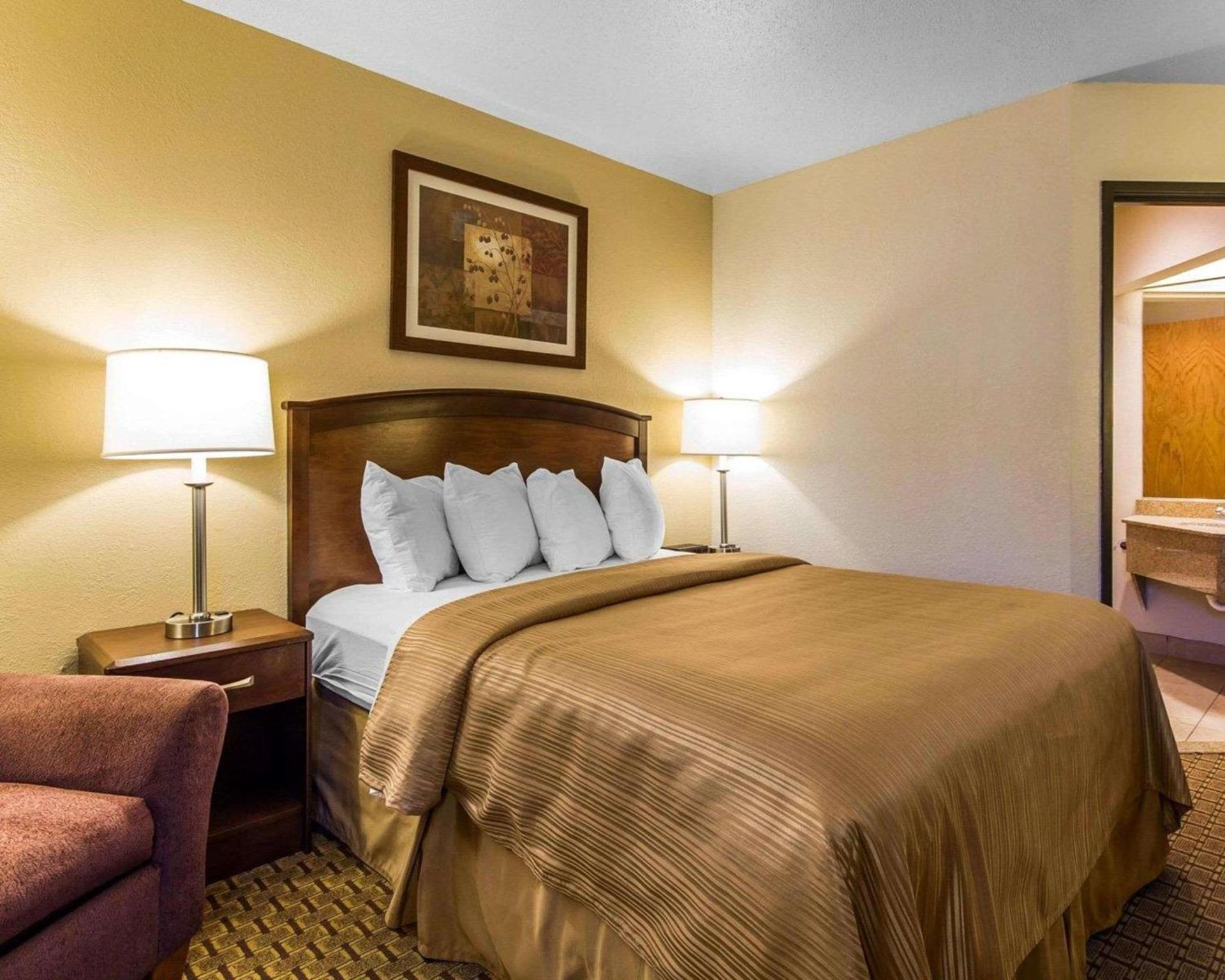Quality Inn La Crosse North photo 6