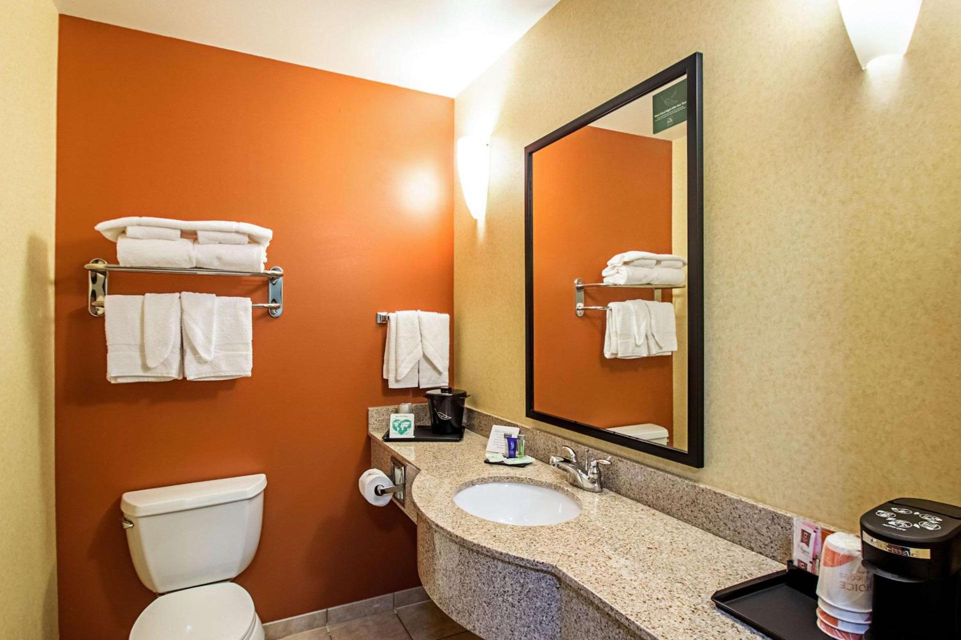 Sleep Inn & Suites Madison - Monona photo 17