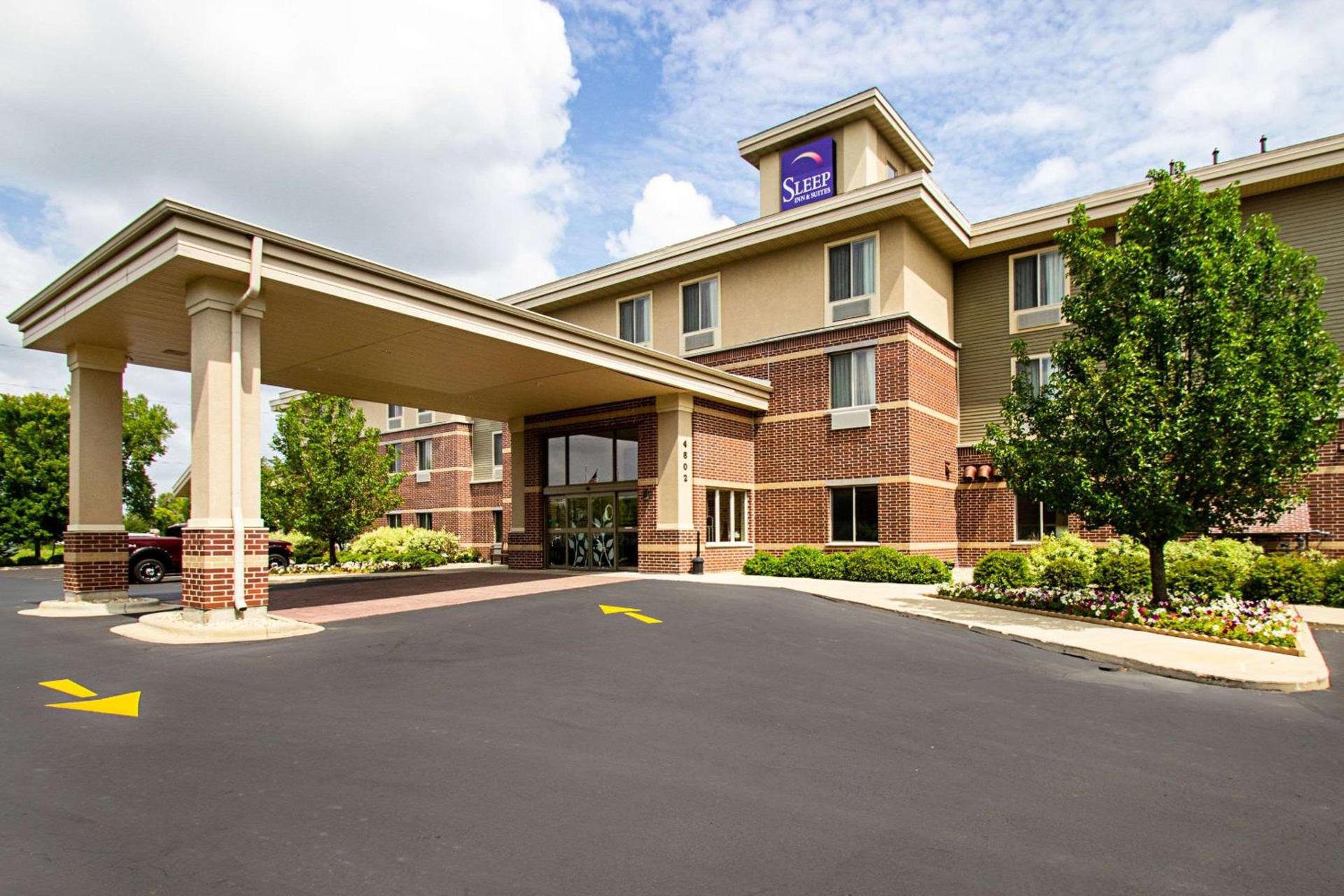 Sleep Inn & Suites Madison - Monona photo 1
