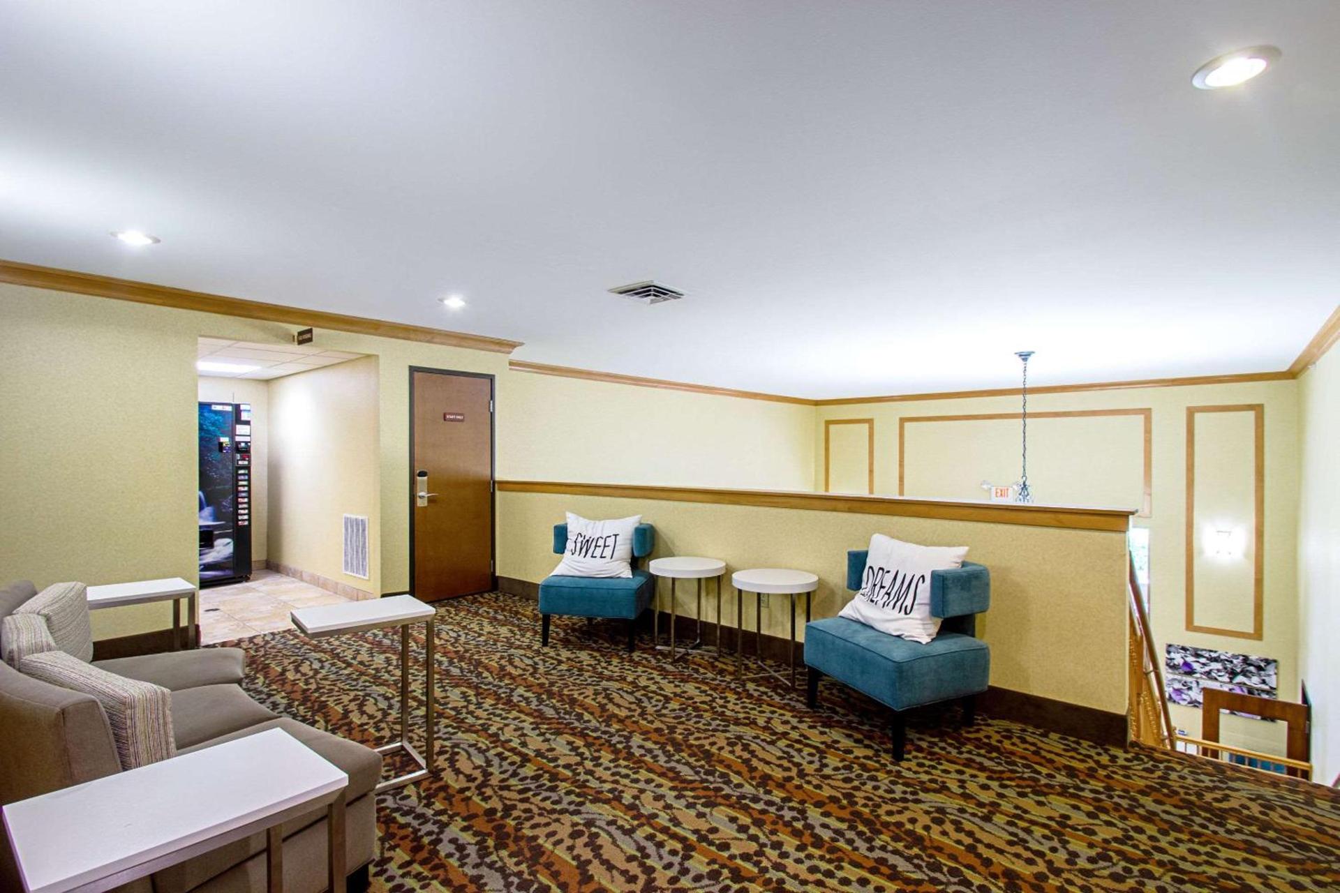 Sleep Inn & Suites Madison - Monona photo 33