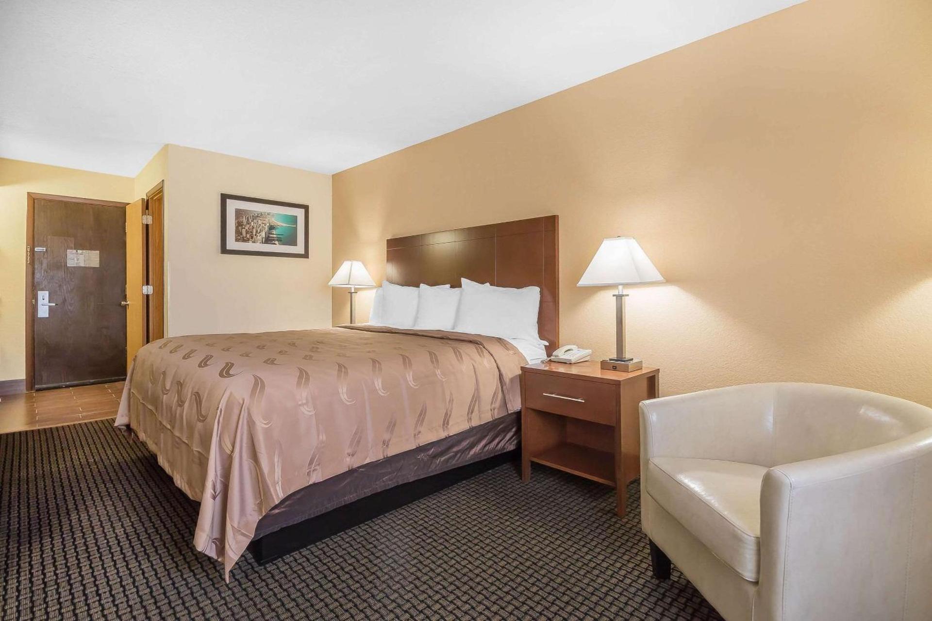 Quality Inn Janesville North photo 8