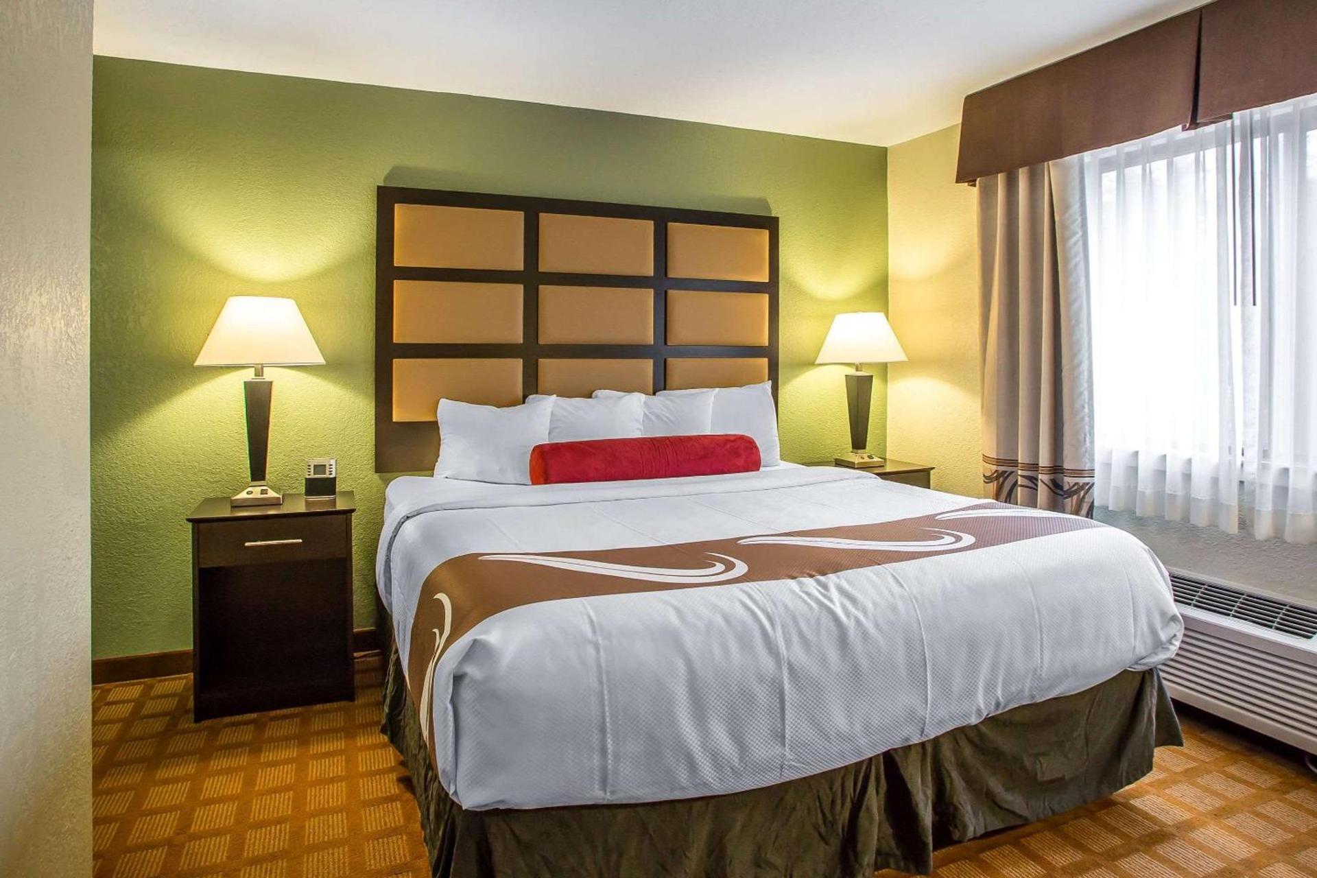 Quality Inn & Suites Marinette photo 34