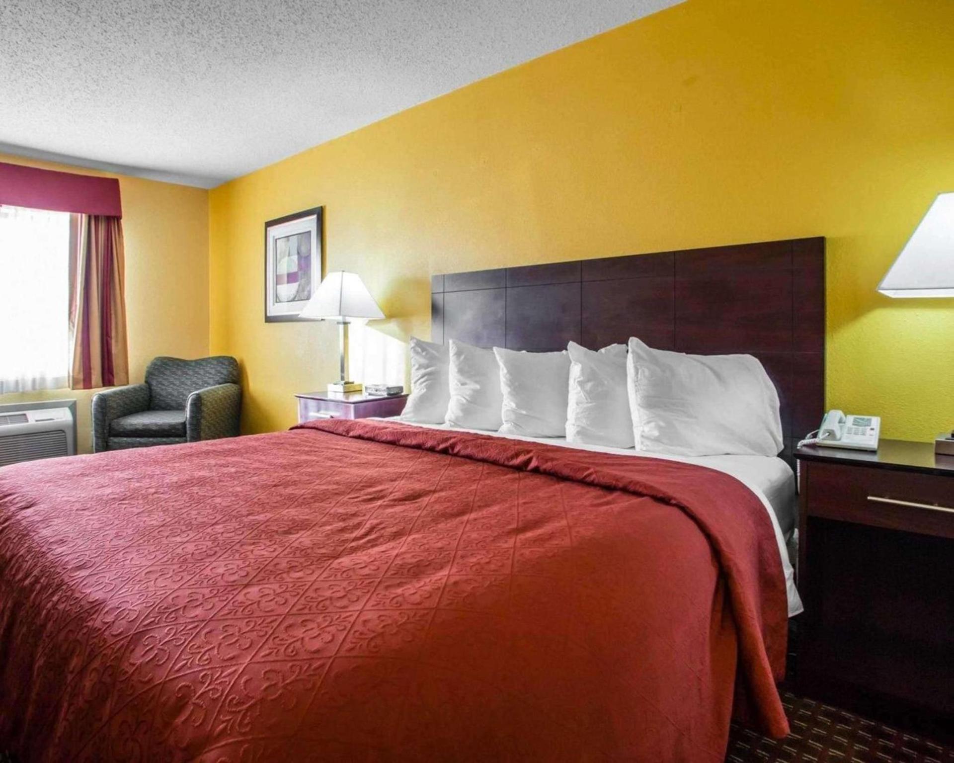 AmericInn by Wyndham Mosinee Central Wisconsin Airport photo 27