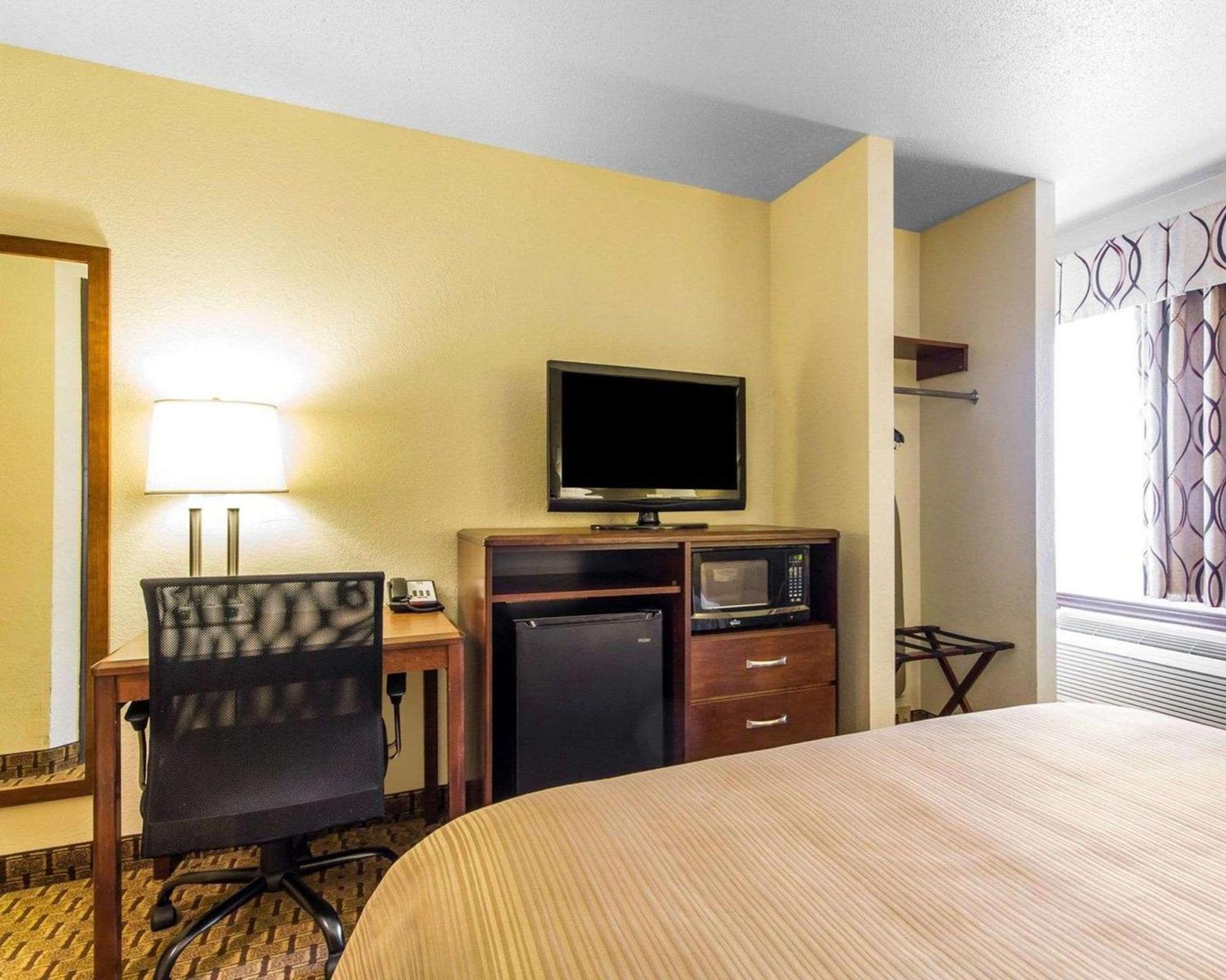Quality Inn La Crosse North photo 12