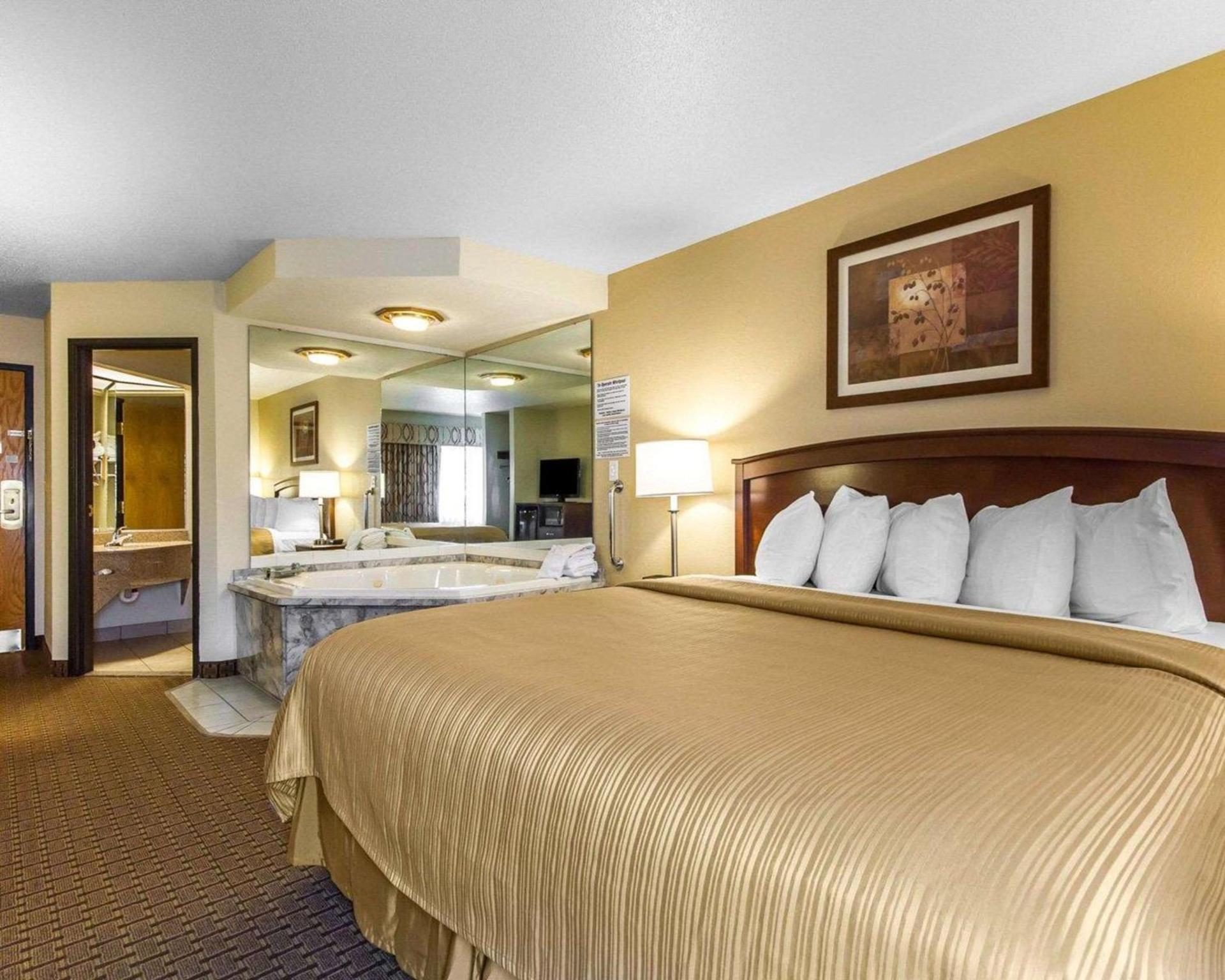 Quality Inn La Crosse North photo 16