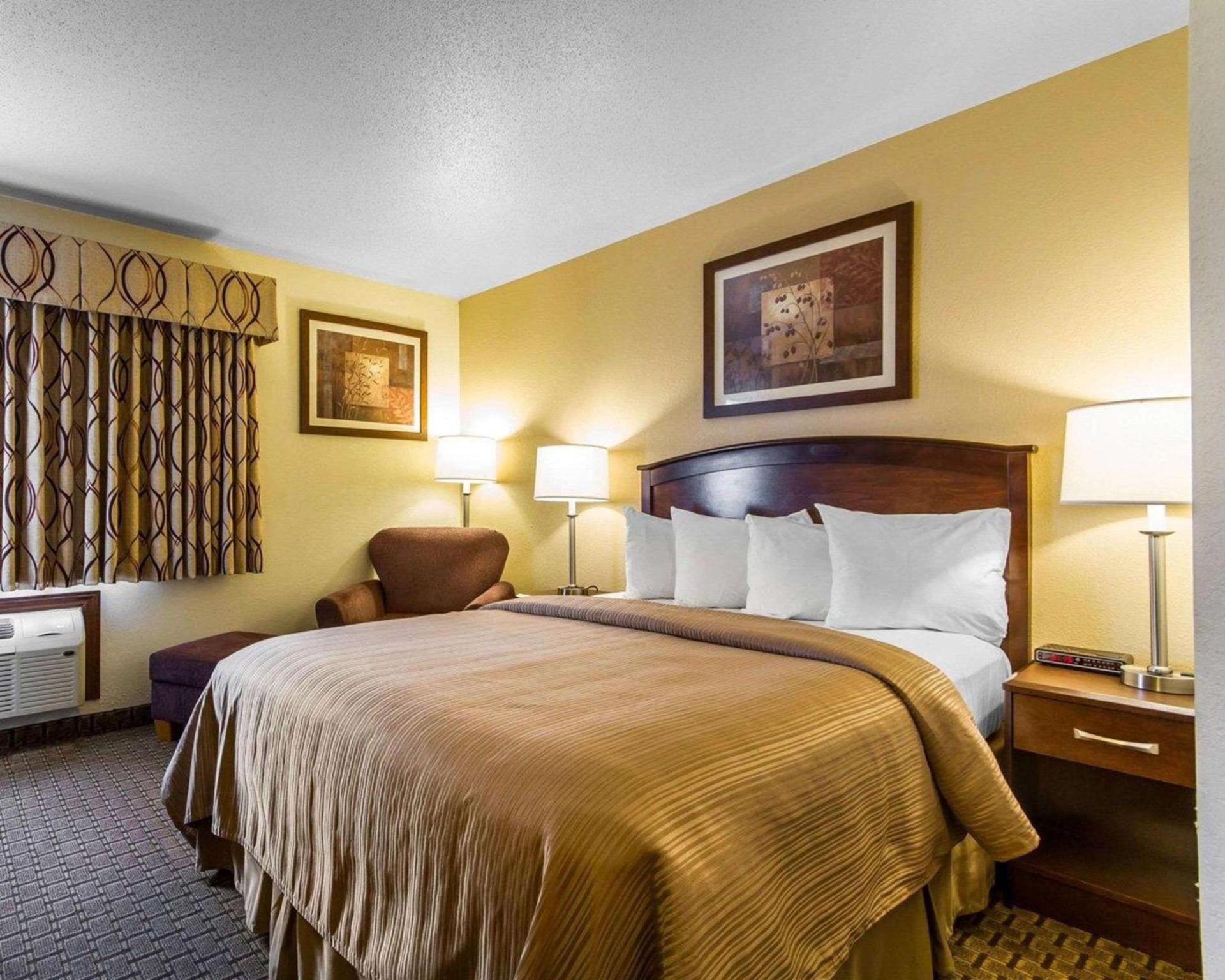 Quality Inn La Crosse North photo 21