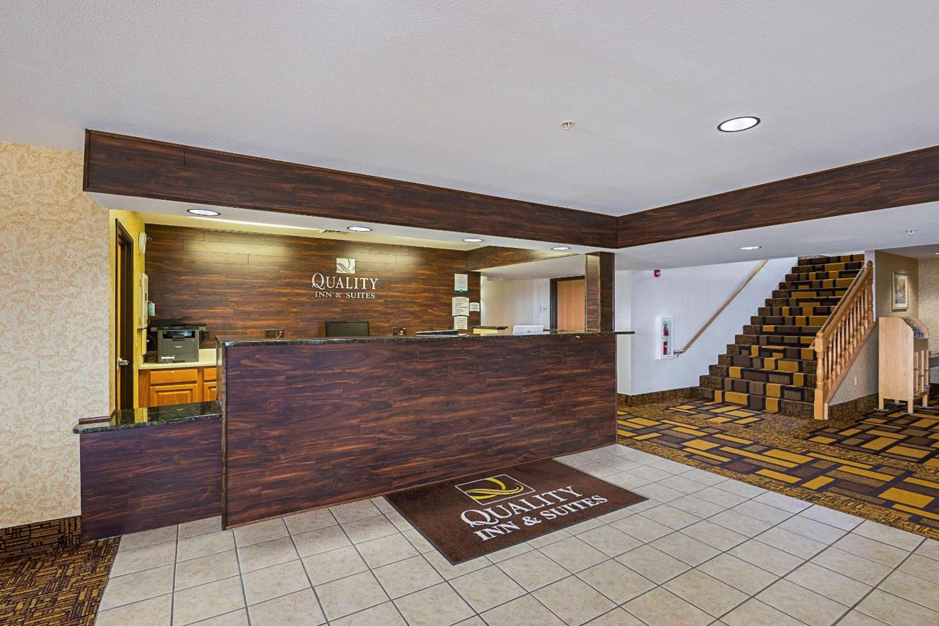 Quality Inn & Suites Belmont - Platteville photo 4