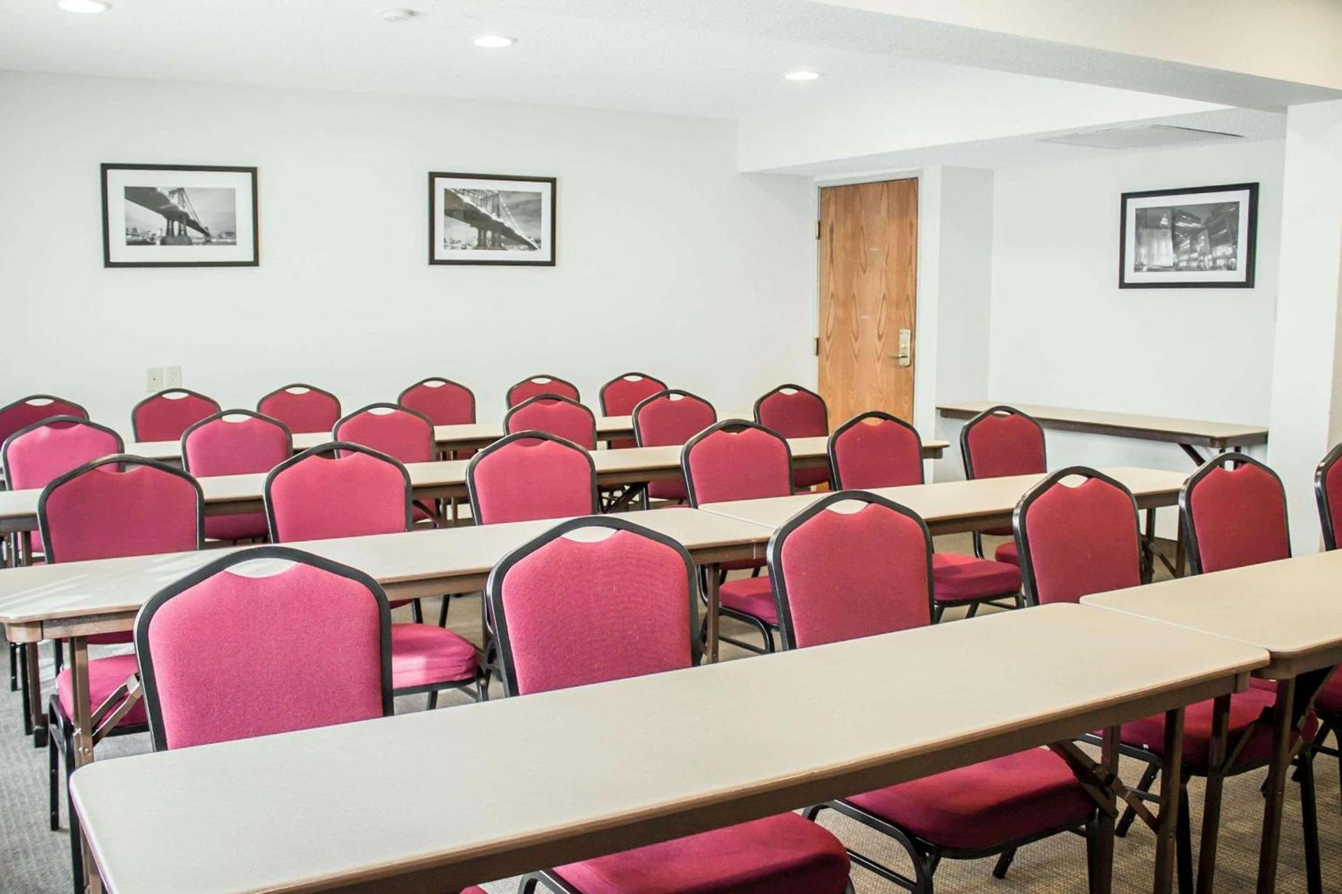 Sleep Inn Beaver- Beckley photo 24