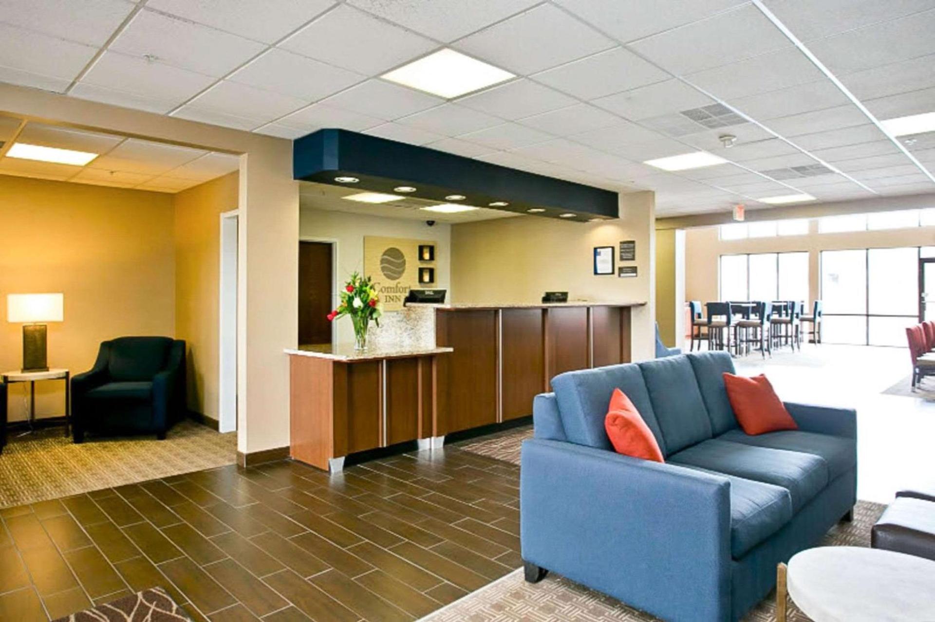 Comfort Inn Aikens Center photo 3