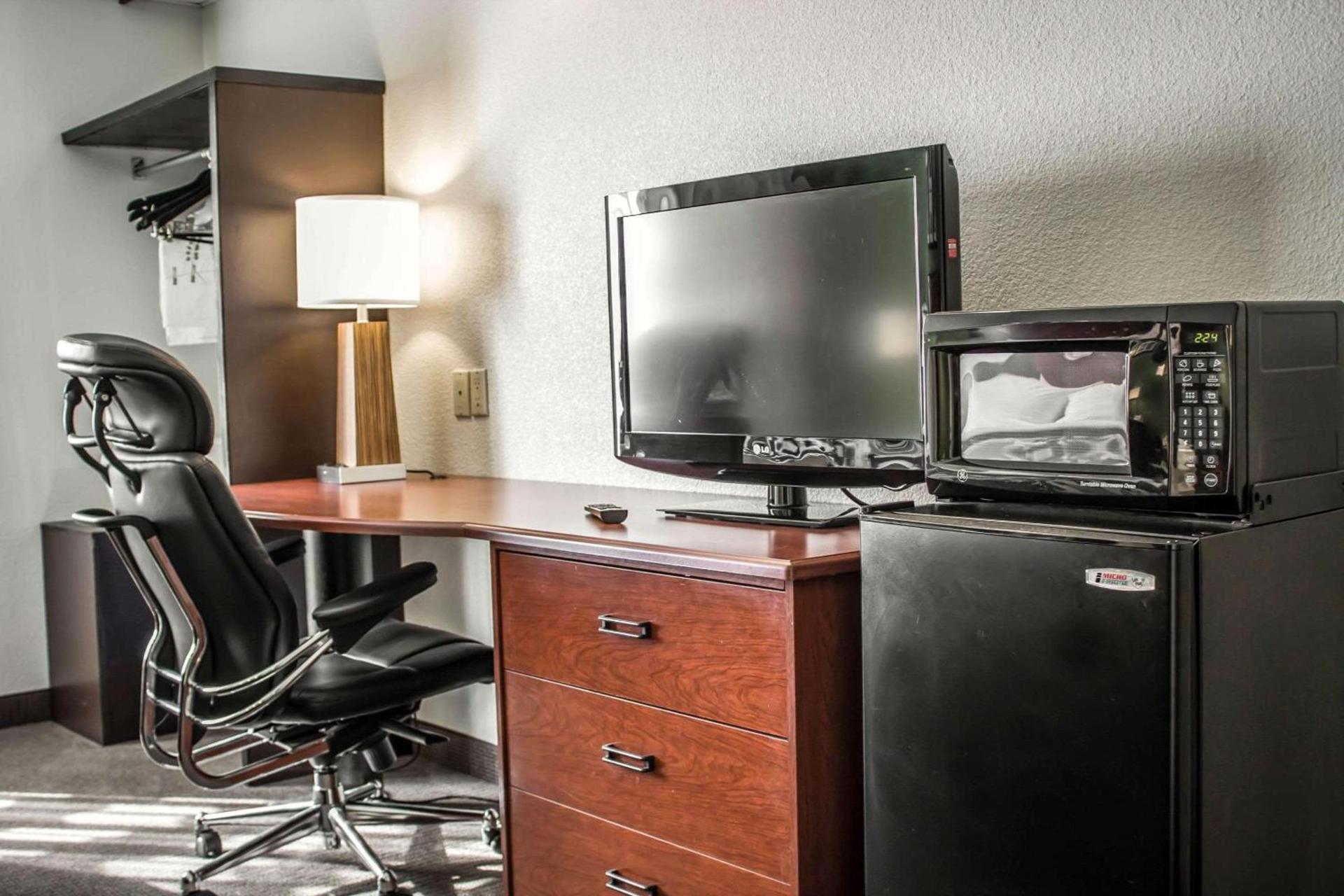 Sleep Inn Beaver- Beckley photo 16