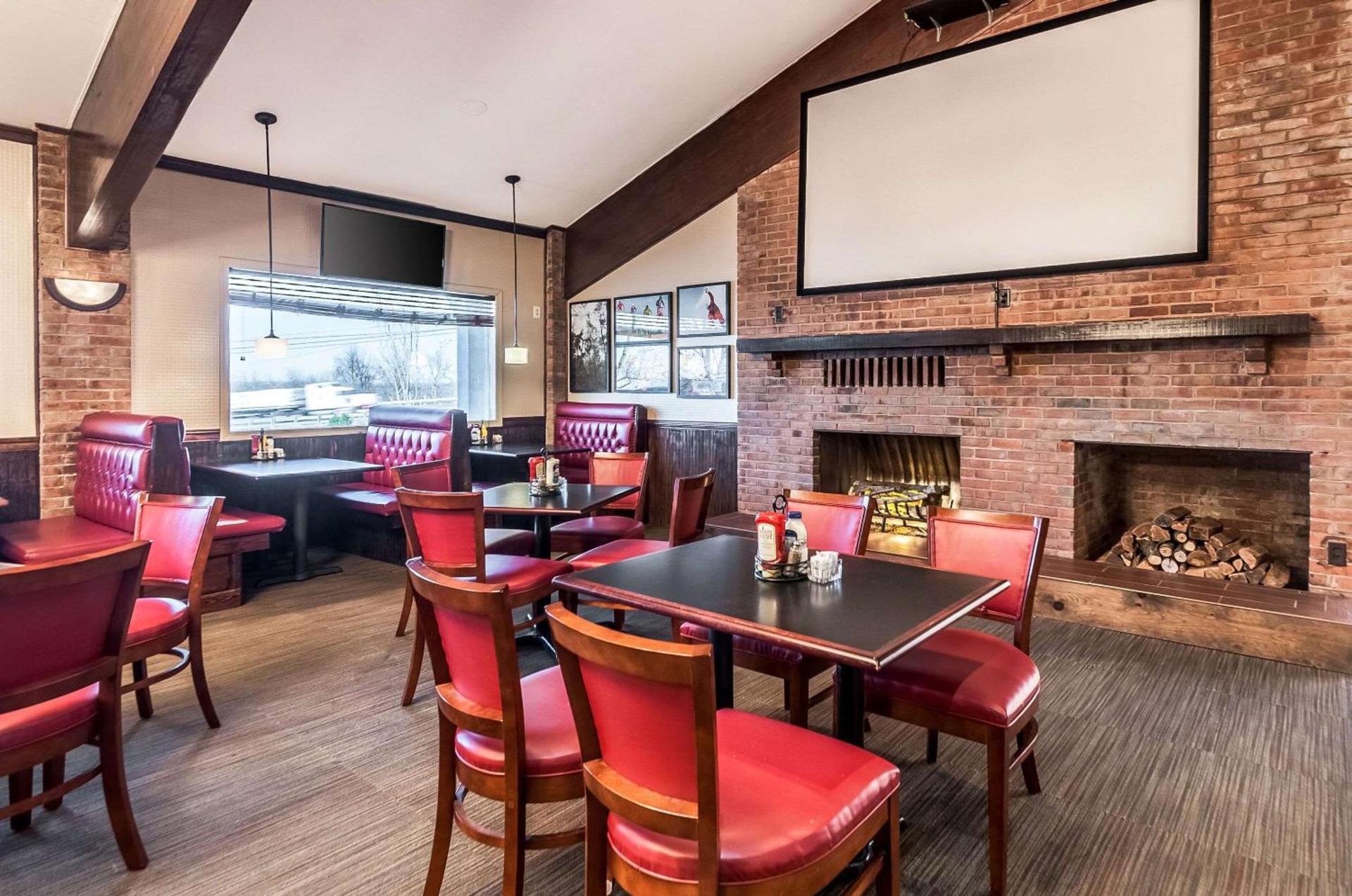 Clarion Inn Harpers Ferry-Charles Town photo 42