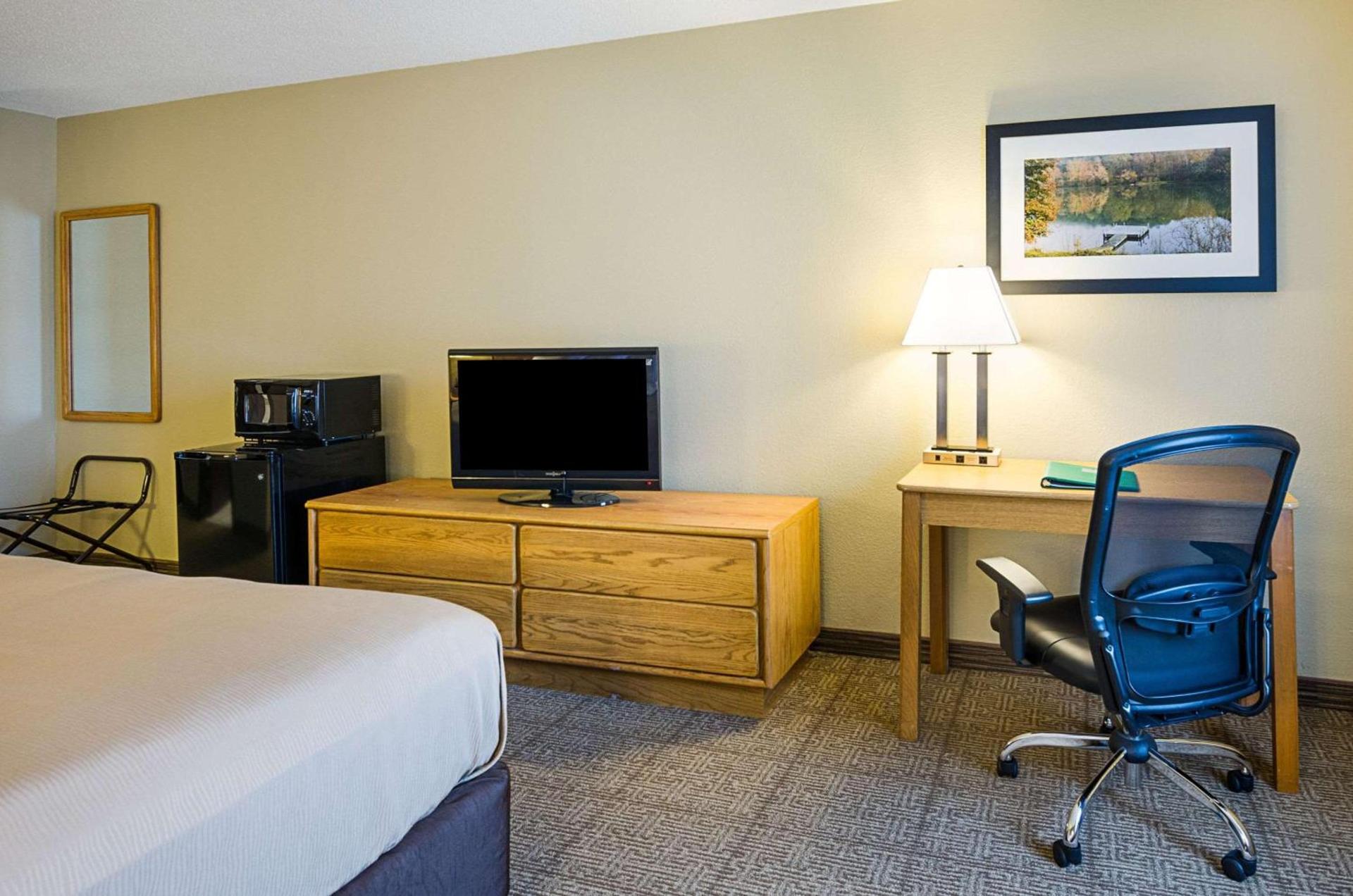 Quality Inn Princeton photo 20