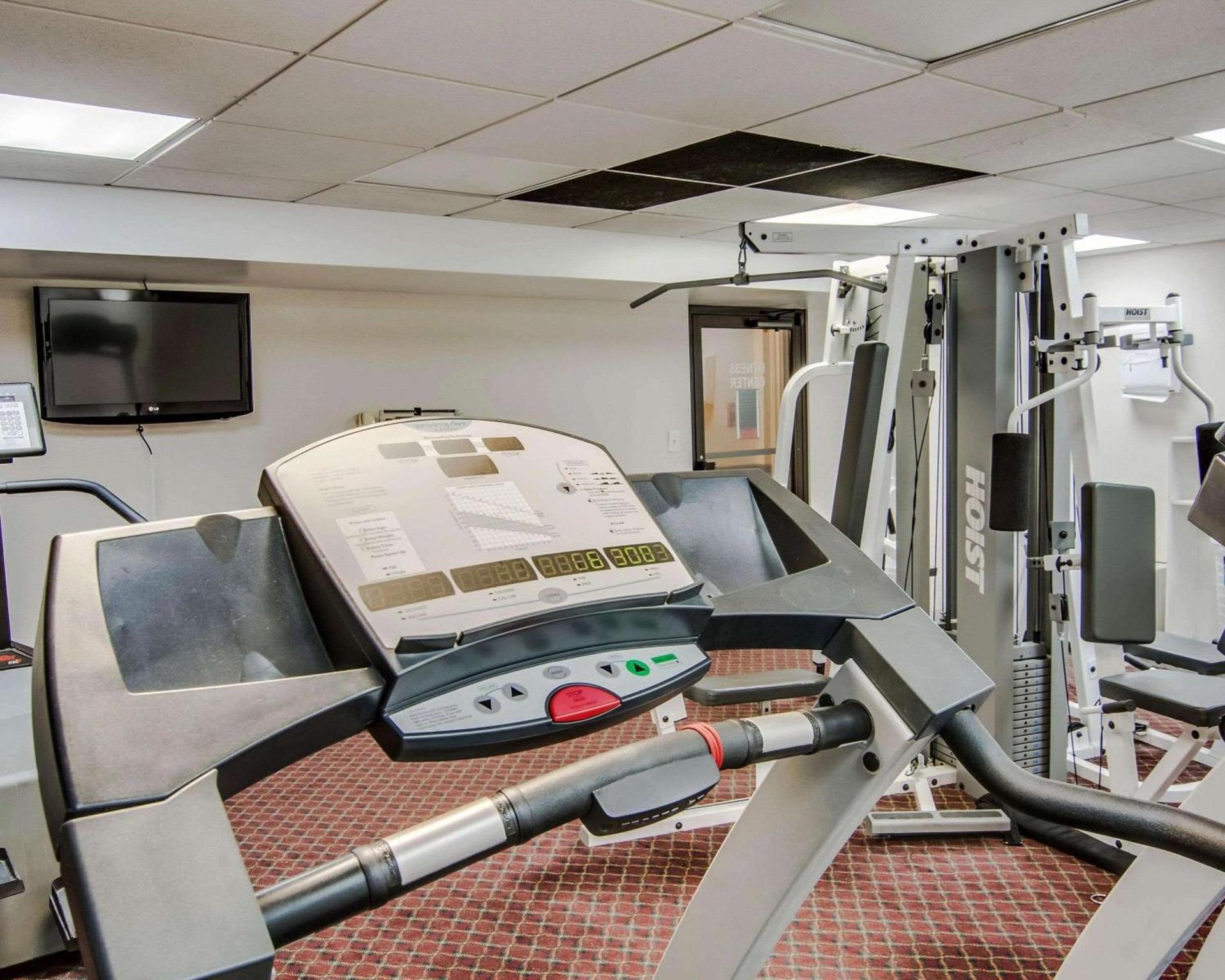 Quality Hotel and Conference Center Bluefield photo 12
