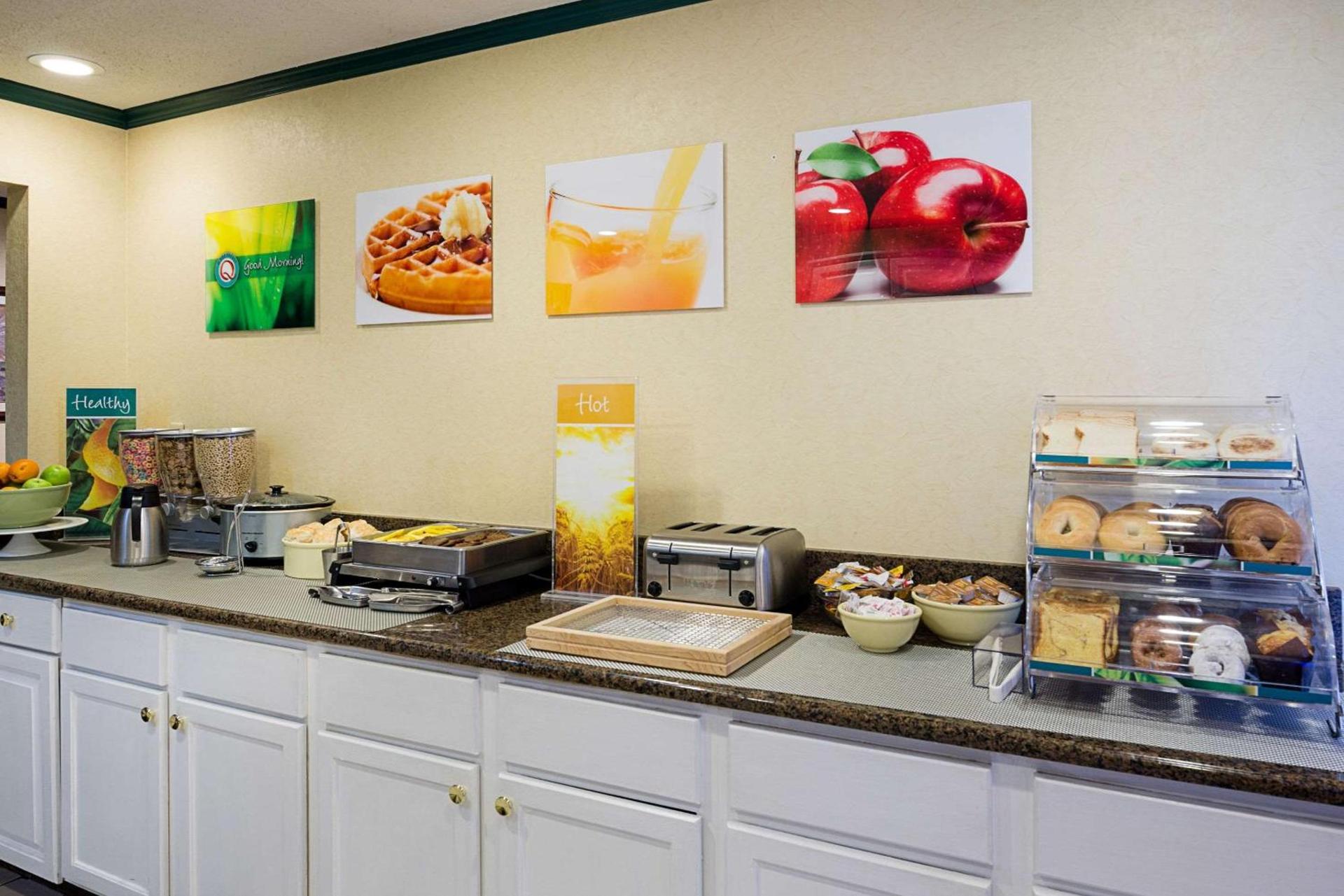 Quality Inn Princeton photo 14