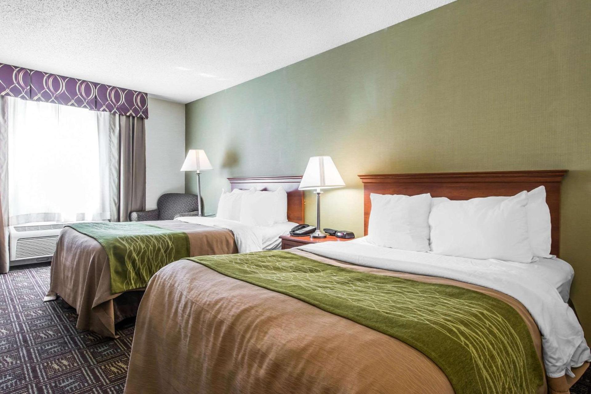 Comfort Inn Weirton - Steubenville photo 26
