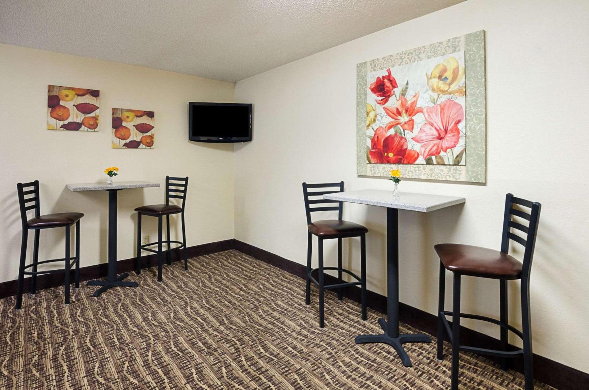 Quality Inn Princeton photo 4