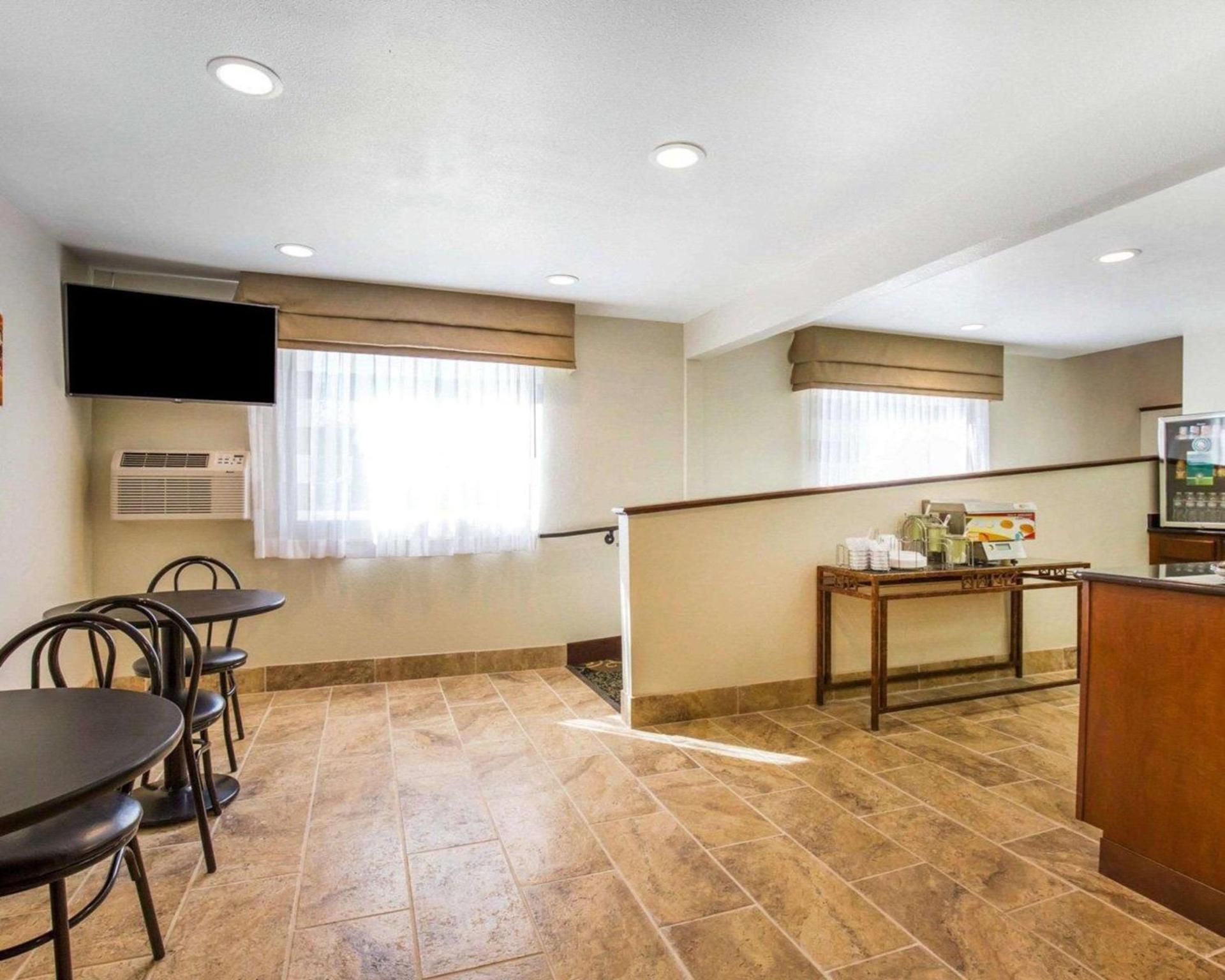 Quality Inn Gillette photo 19