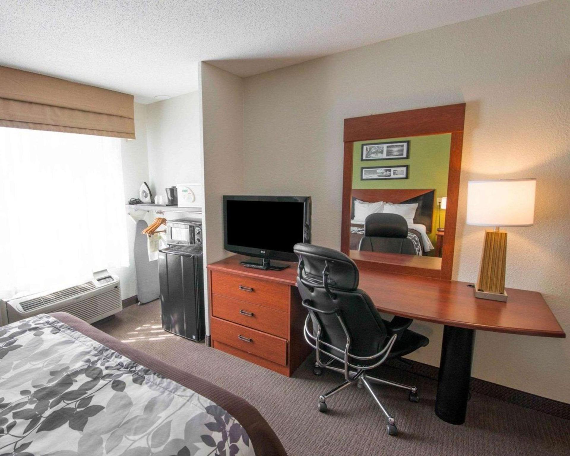 Sleep Inn & Suites Princeton I-77 photo 12