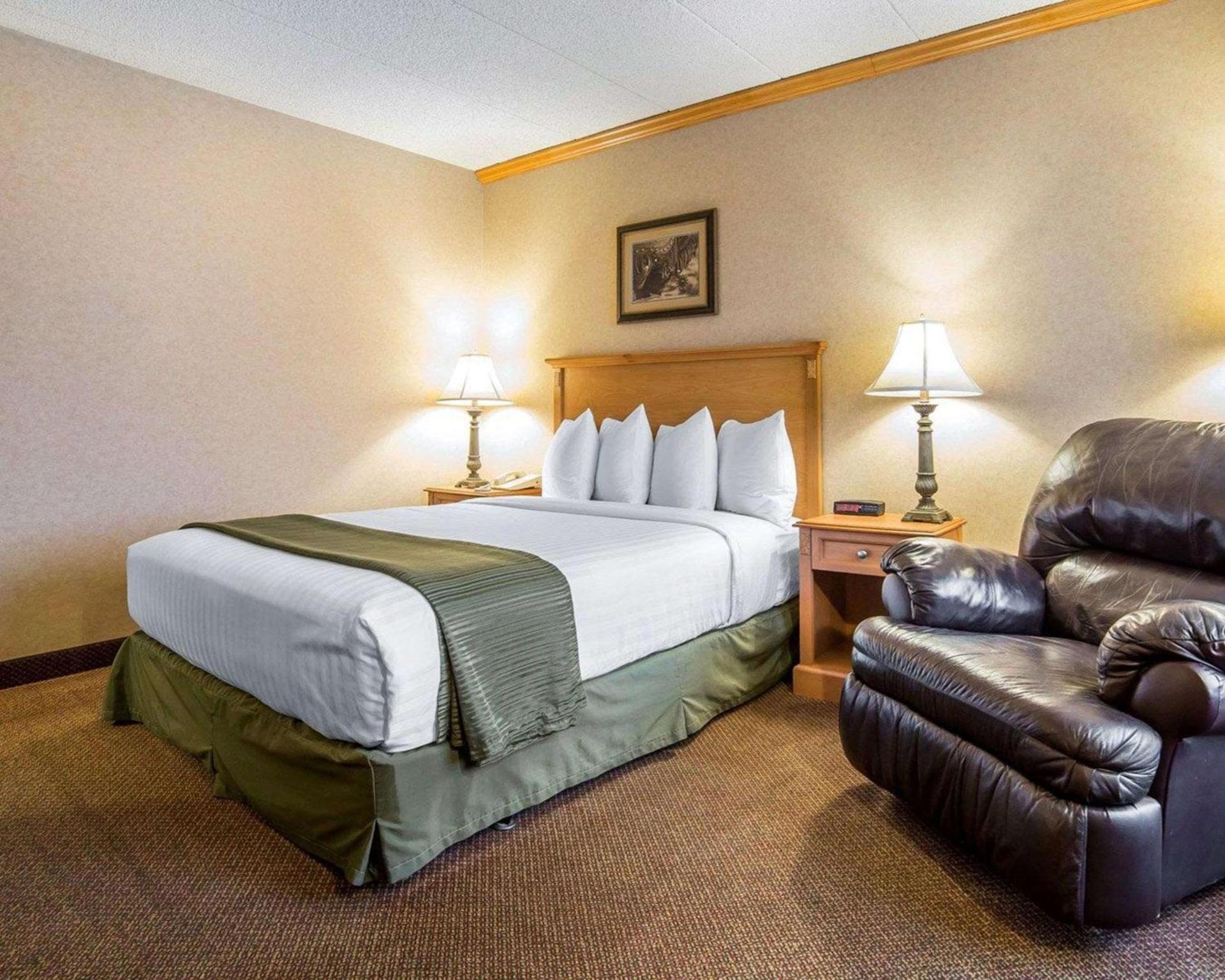 Quality Inn & Suites Casper near Event Center photo 17