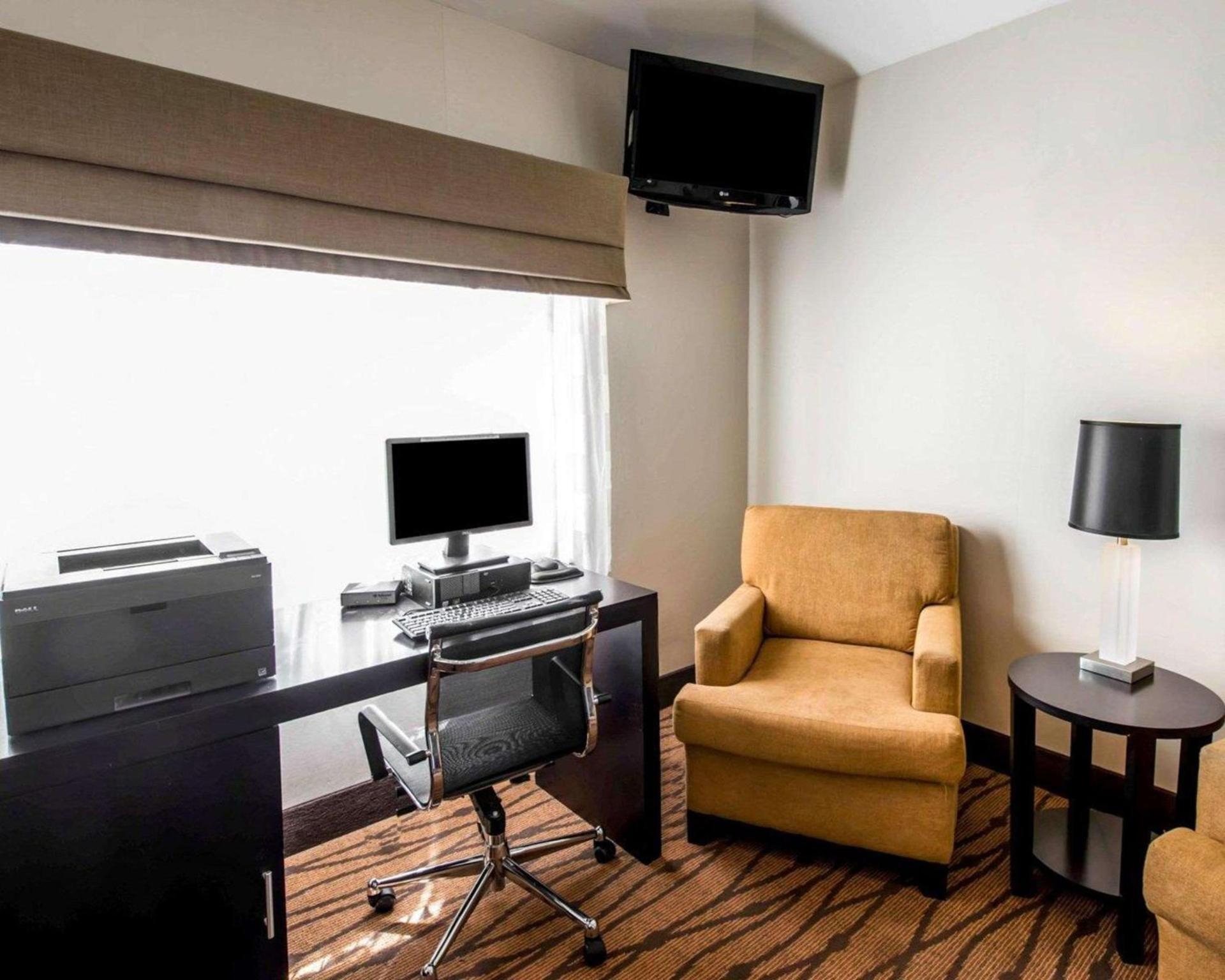 Sleep Inn & Suites Princeton I-77 photo 29