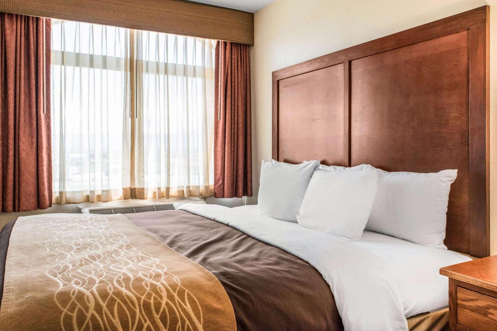 Comfort Inn & Suites Sheridan photo 3