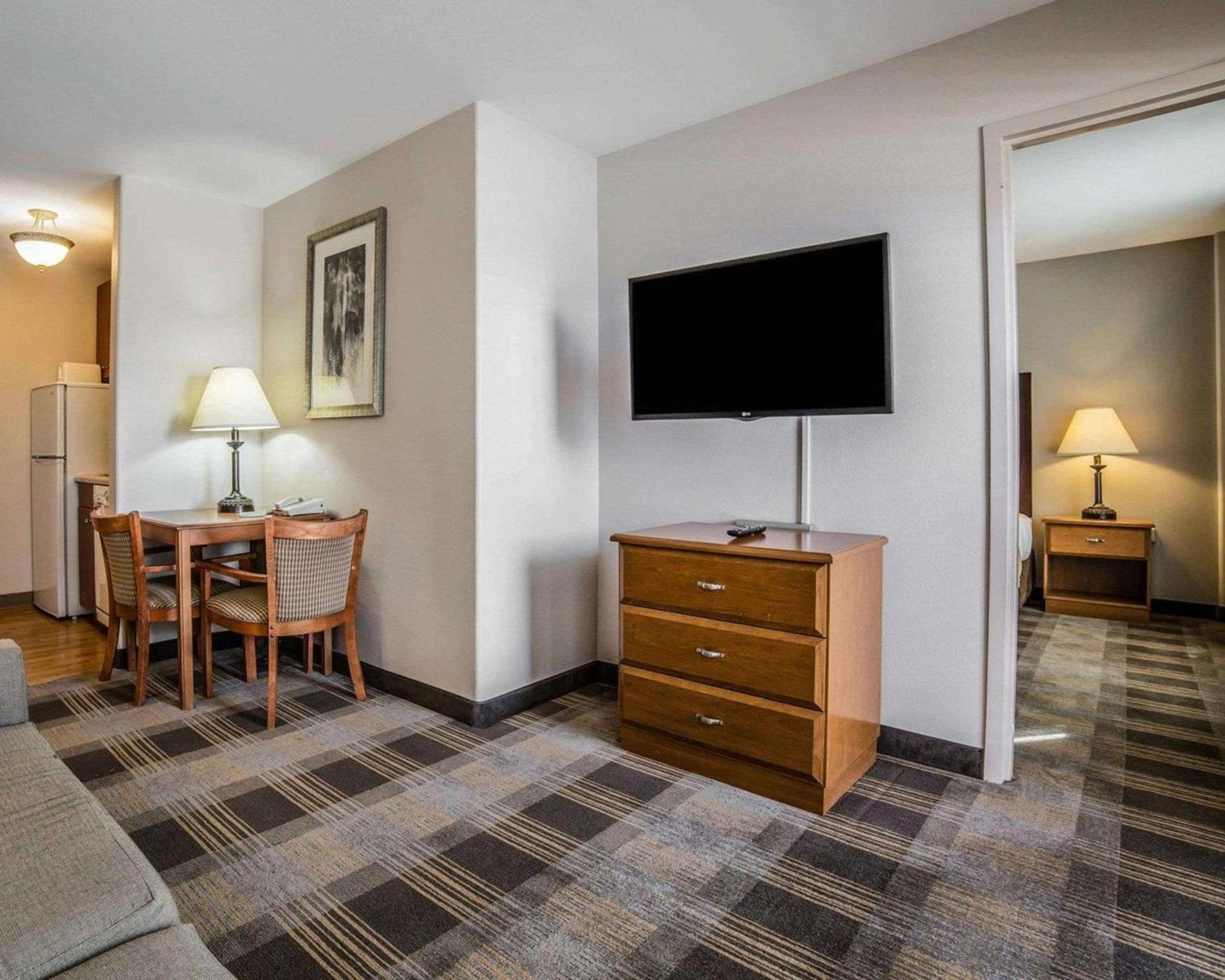 MainStay Suites Casper photo 14