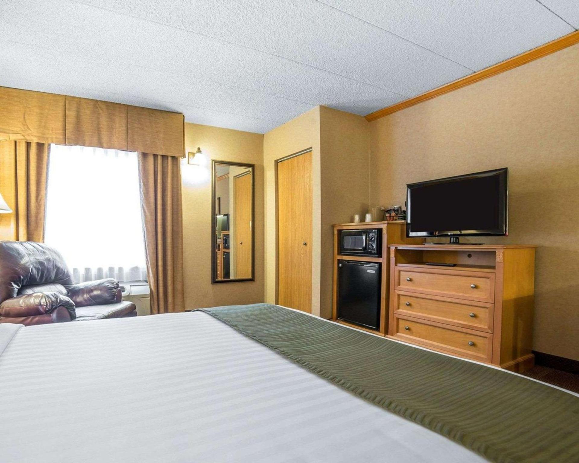 Quality Inn & Suites Casper near Event Center photo 28