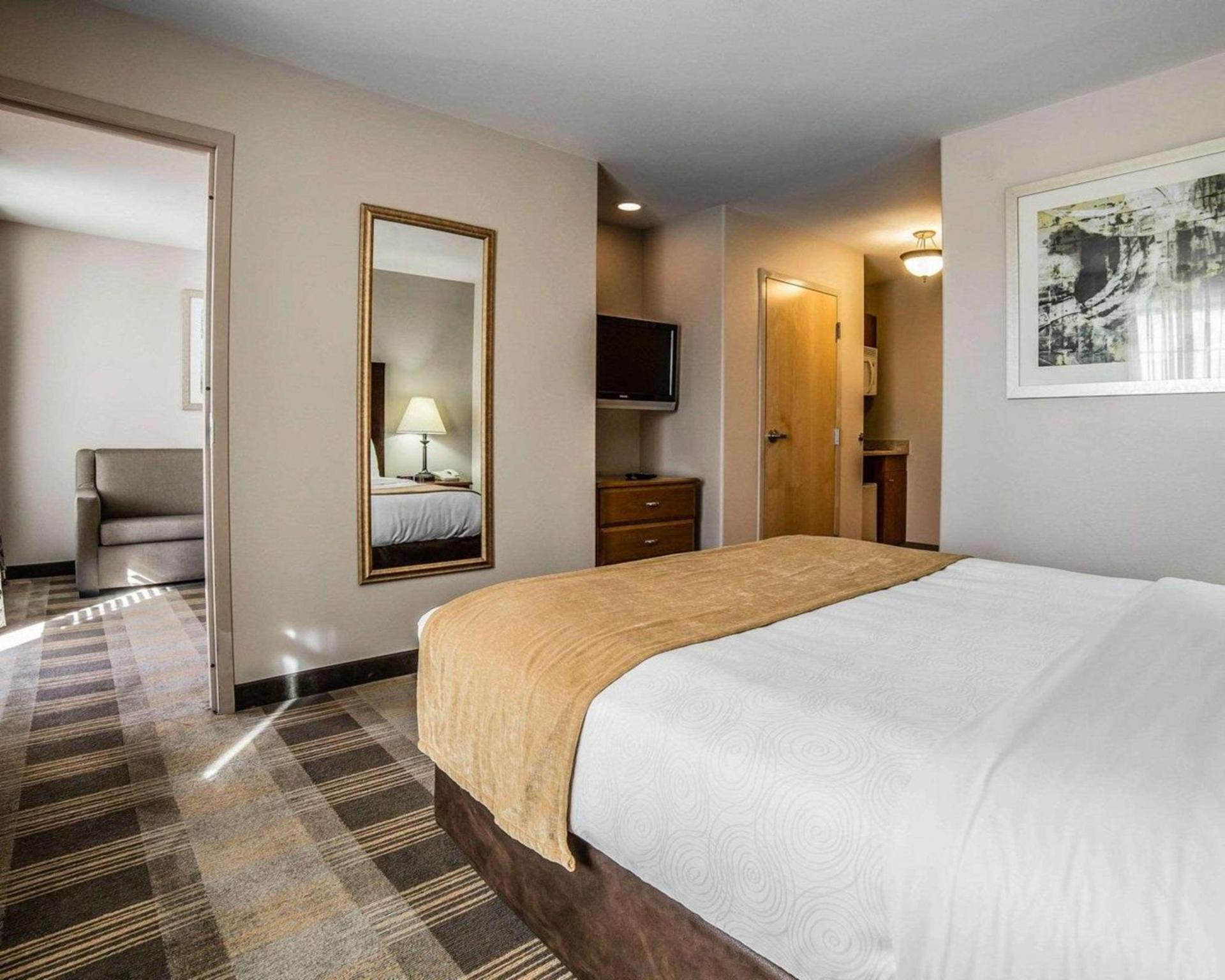 MainStay Suites Casper photo 15