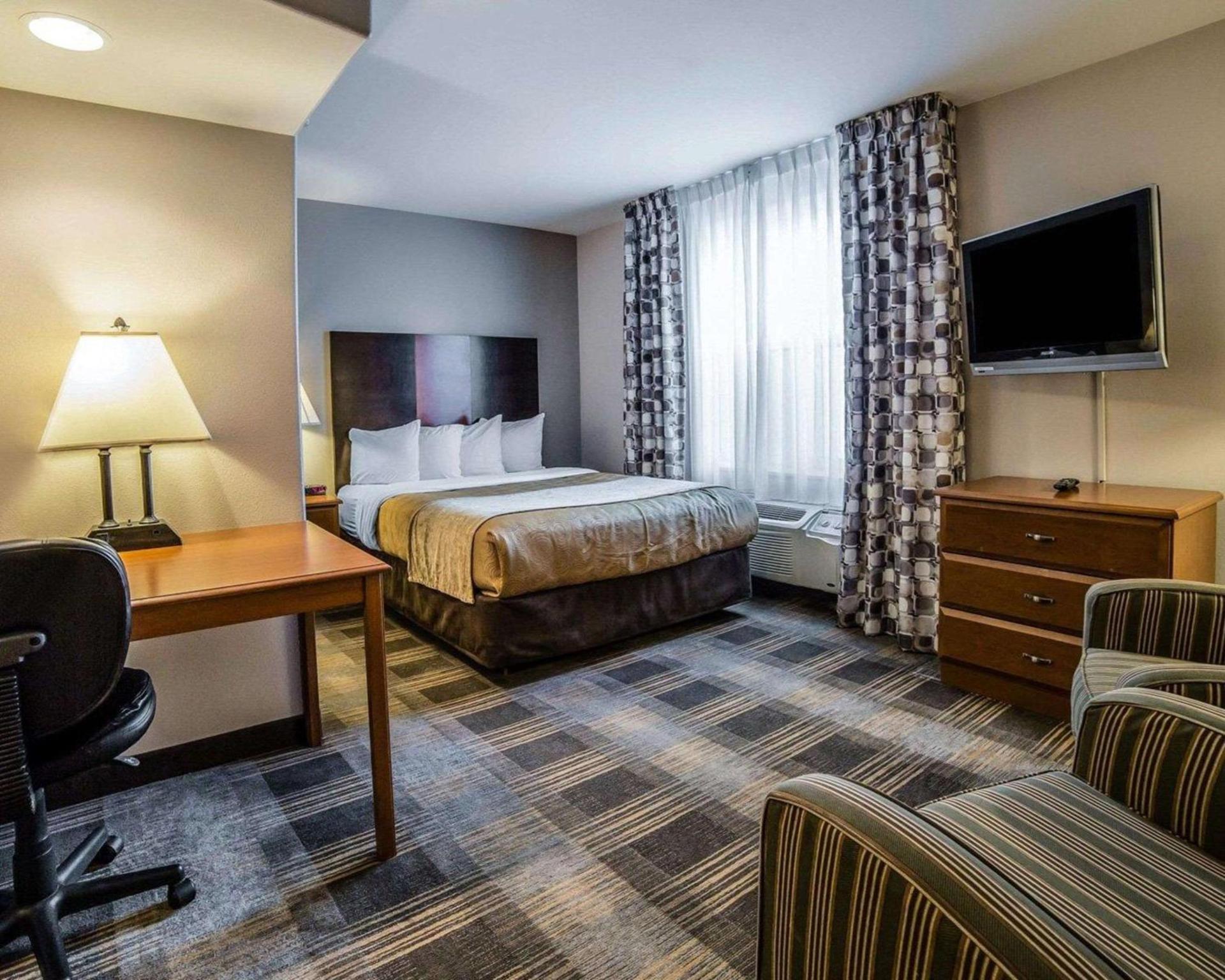 MainStay Suites Casper photo 7