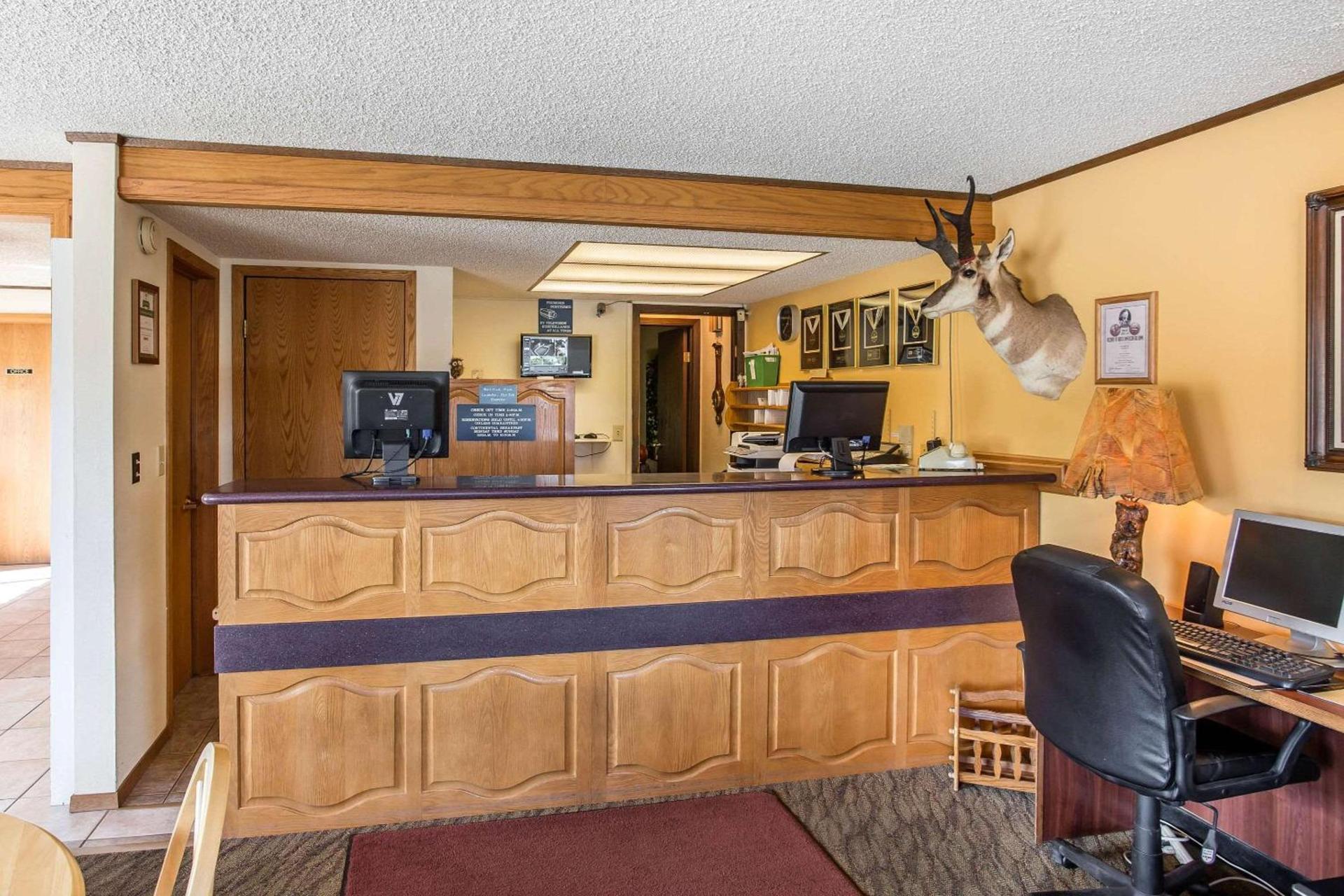Rodeway Inn Pronghorn Lodge photo 2